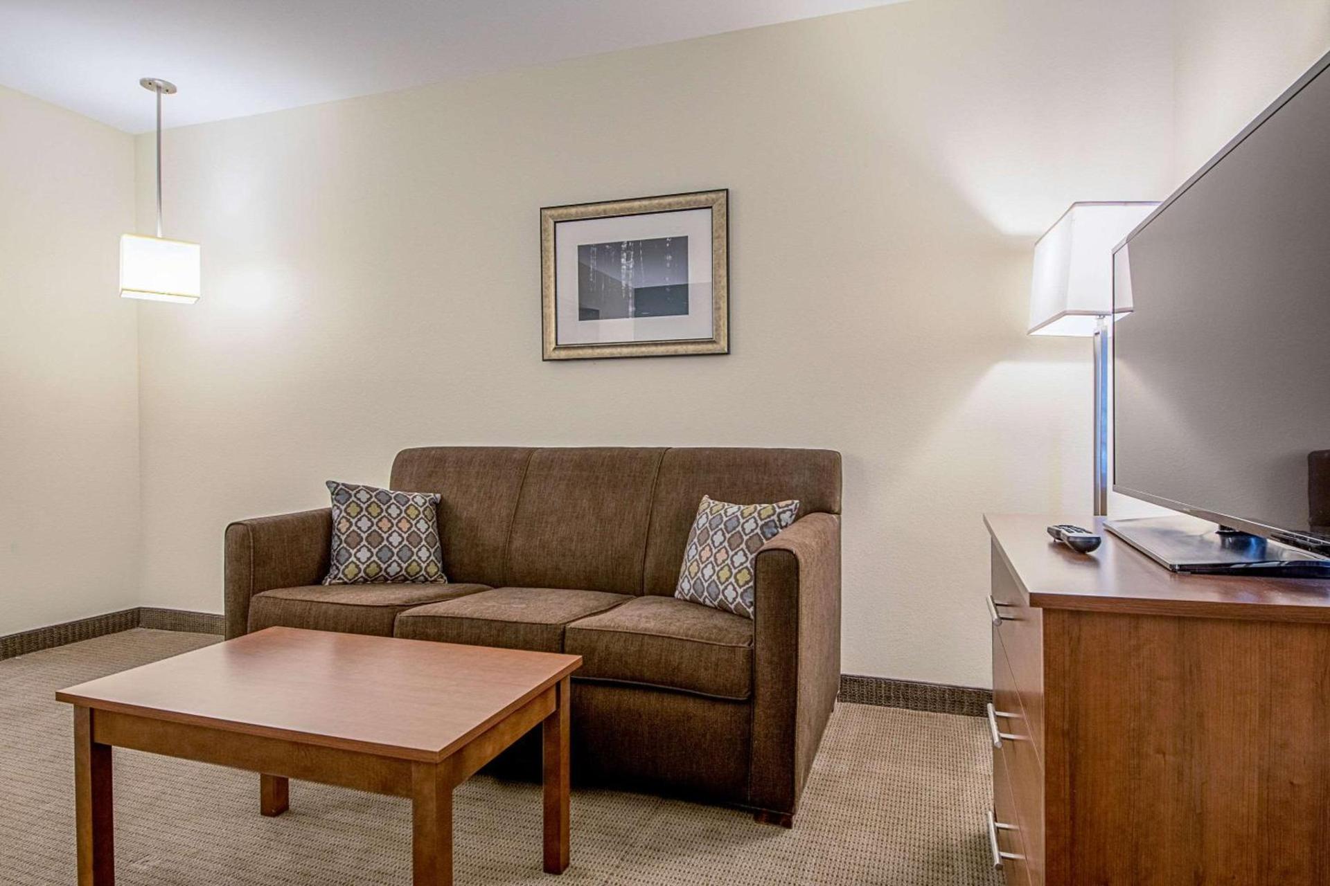 MainStay Suites Geismar - Gonzales photo 11