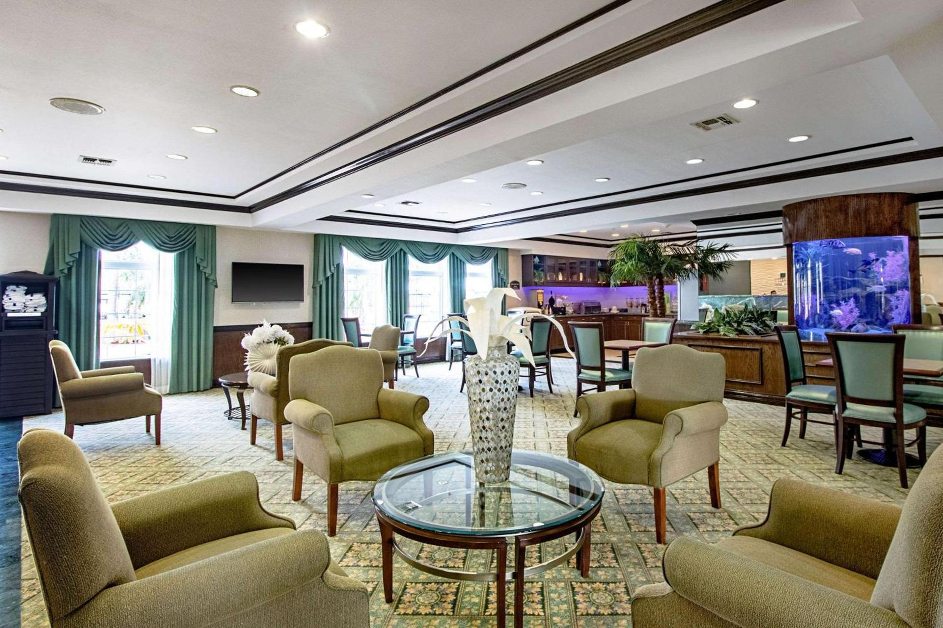 Quality Inn & Suites Robstown photo 7