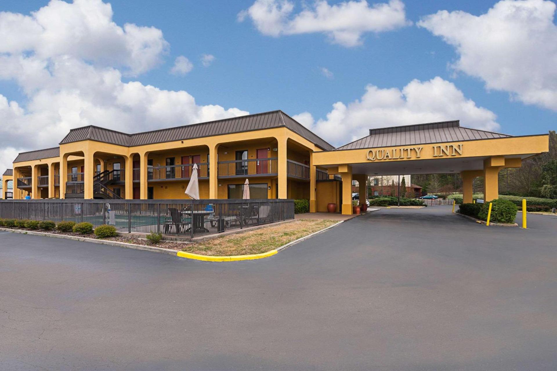 Quality Inn Airport - Southeast photo 13