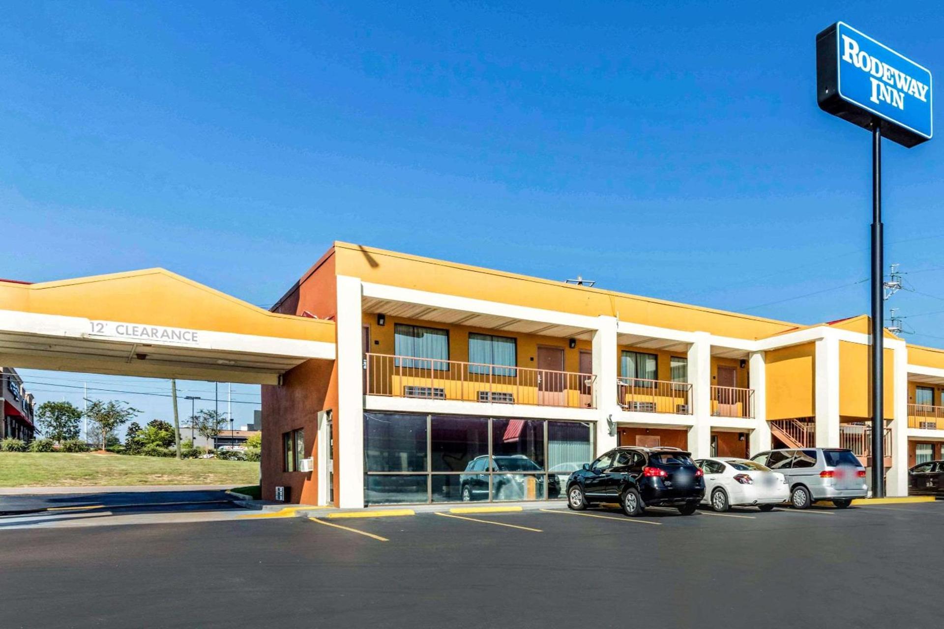 Rodeway Inn Prattville I-65 photo 1