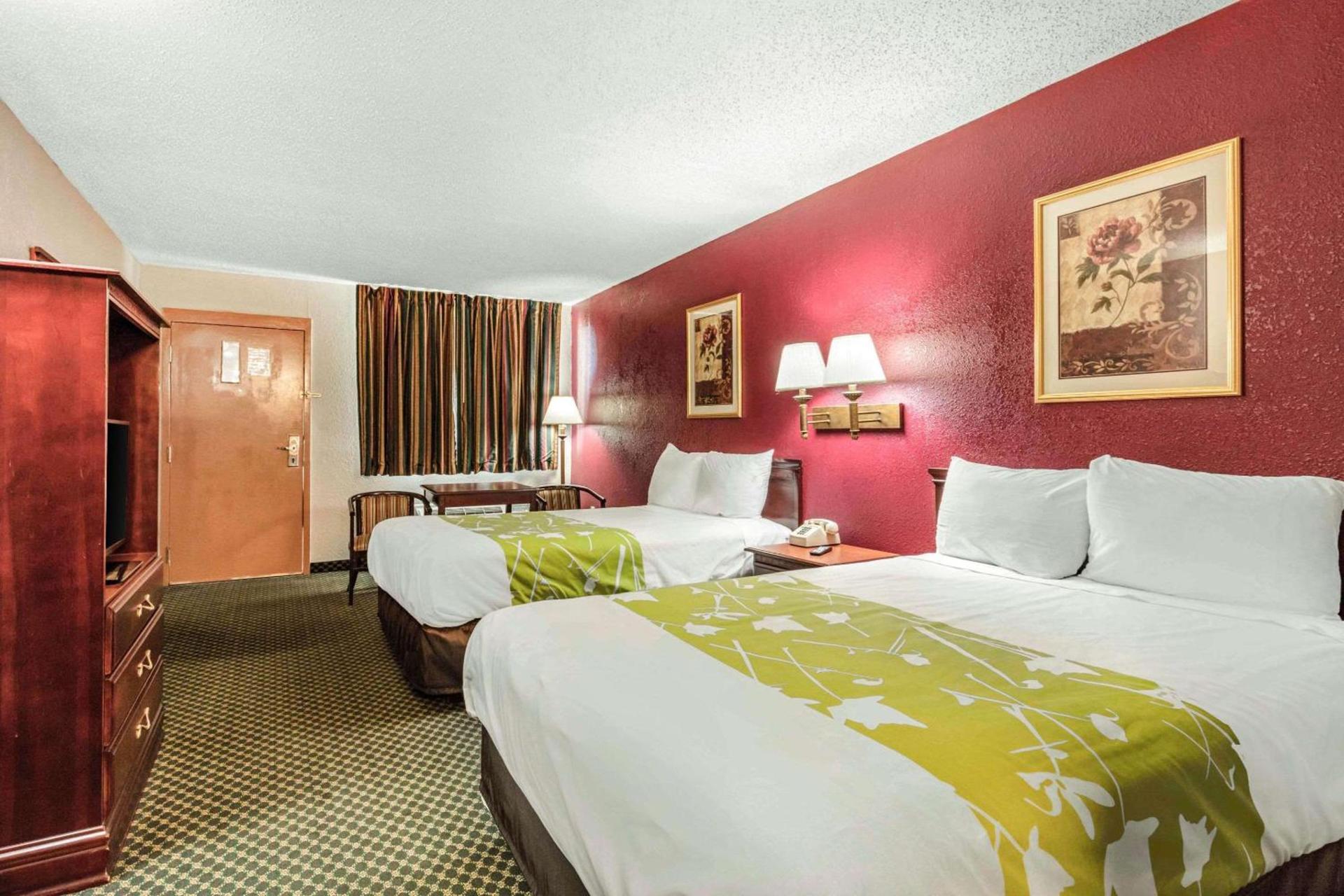 Rodeway Inn Prattville I-65 photo 10