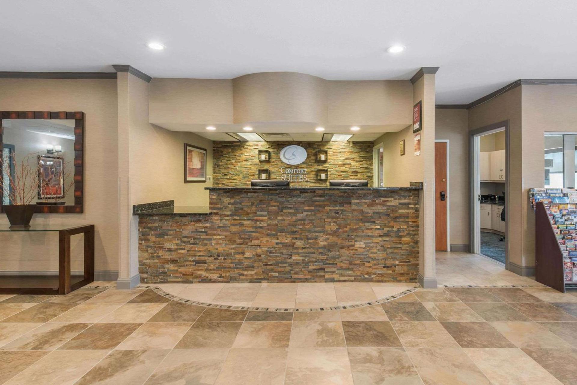Comfort Suites Denver Tech Center photo 33