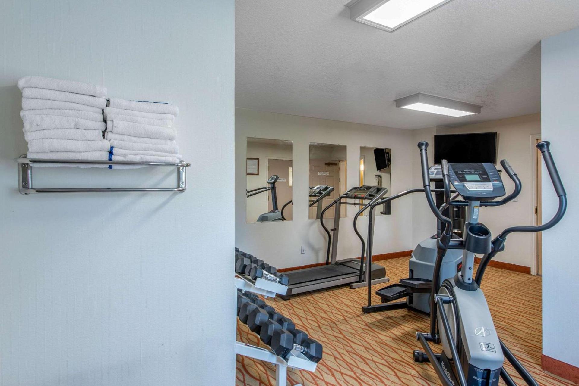 Comfort Inn Mount Shasta Area photo 19