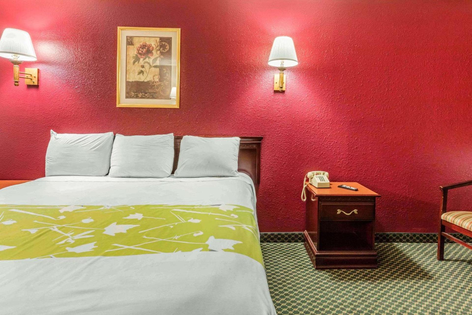 Rodeway Inn Prattville I-65 photo 18