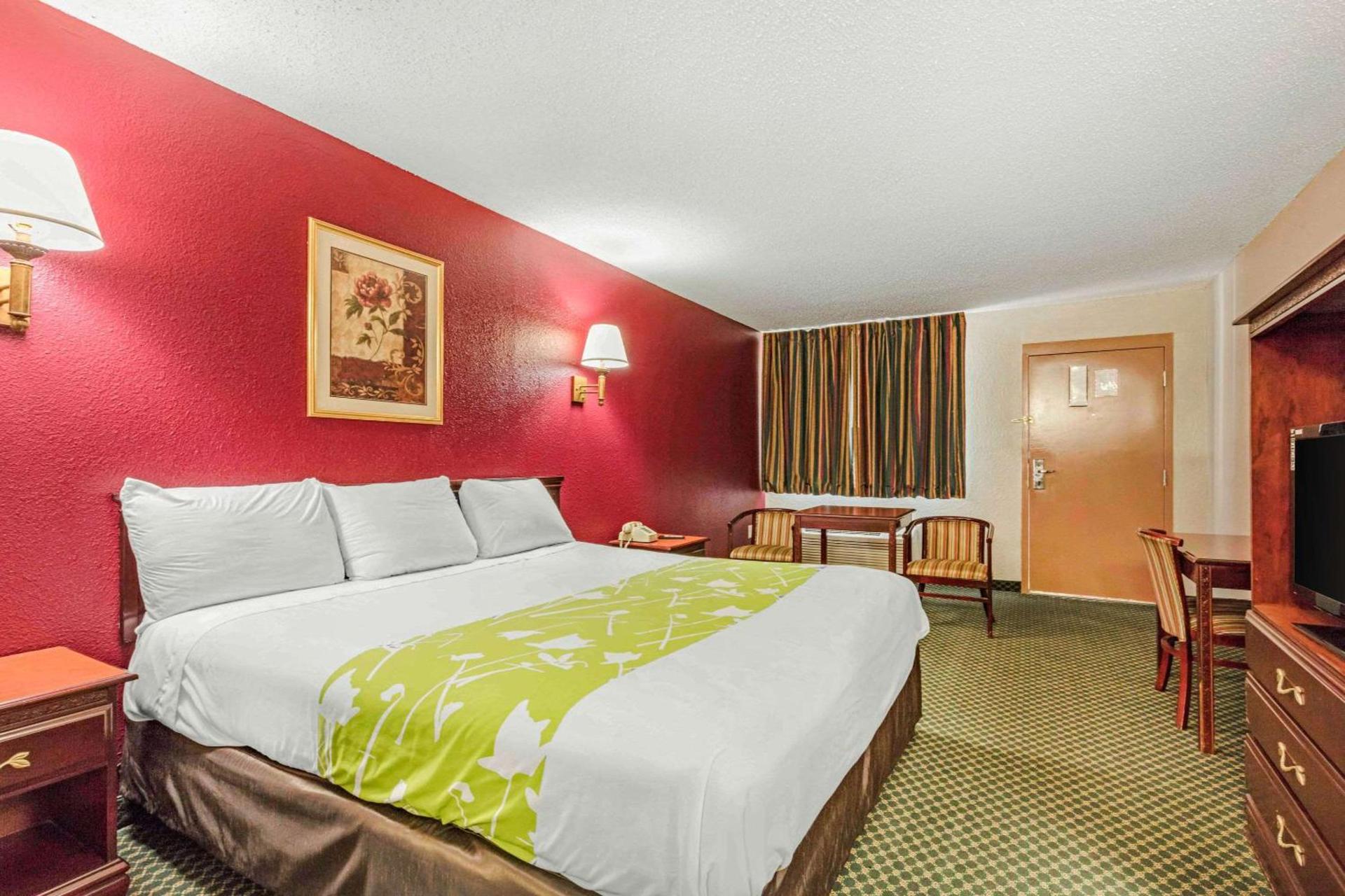 Rodeway Inn Prattville I-65 photo 25