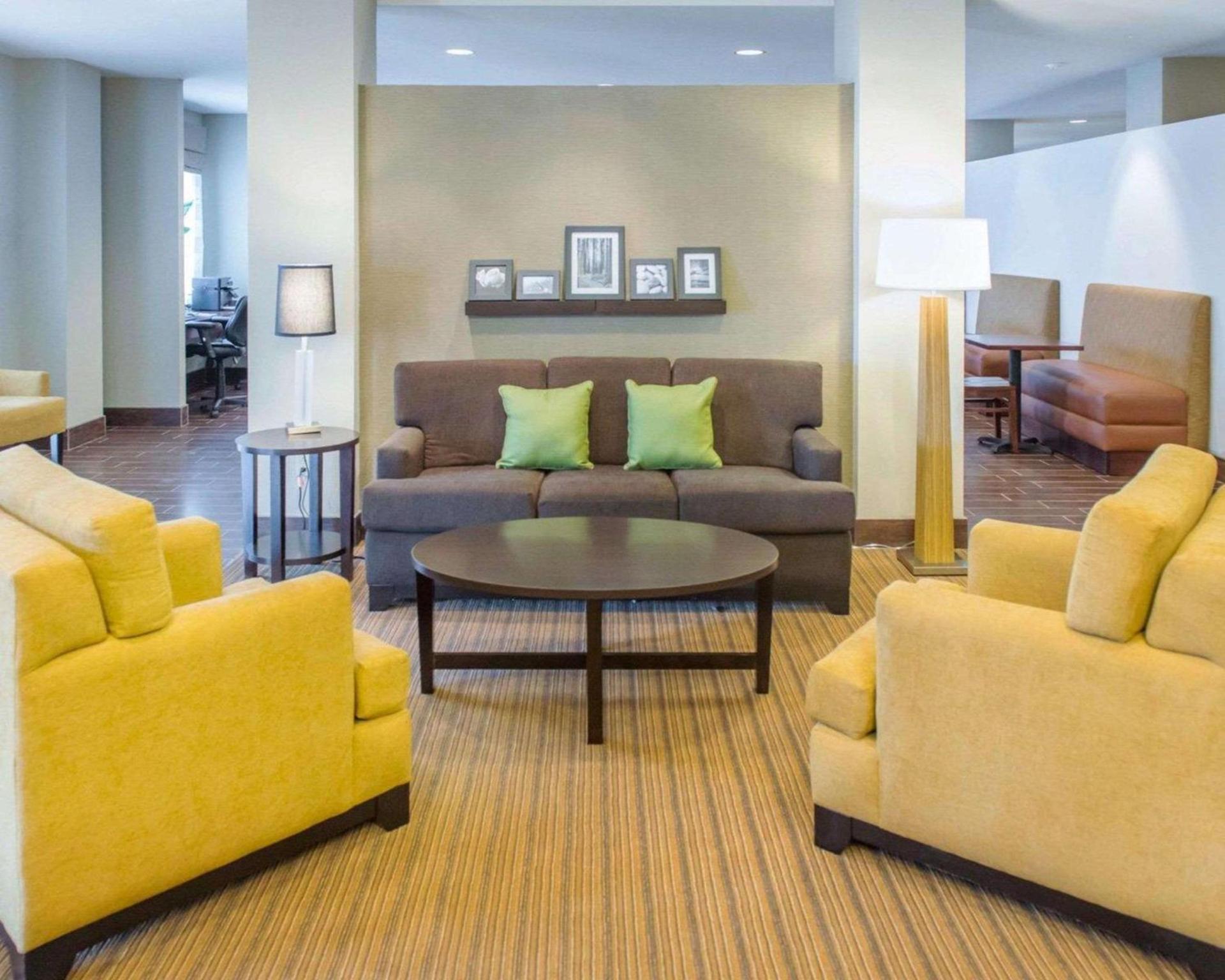 Sleep Inn & Suites Defuniak Springs - Crestview photo 4