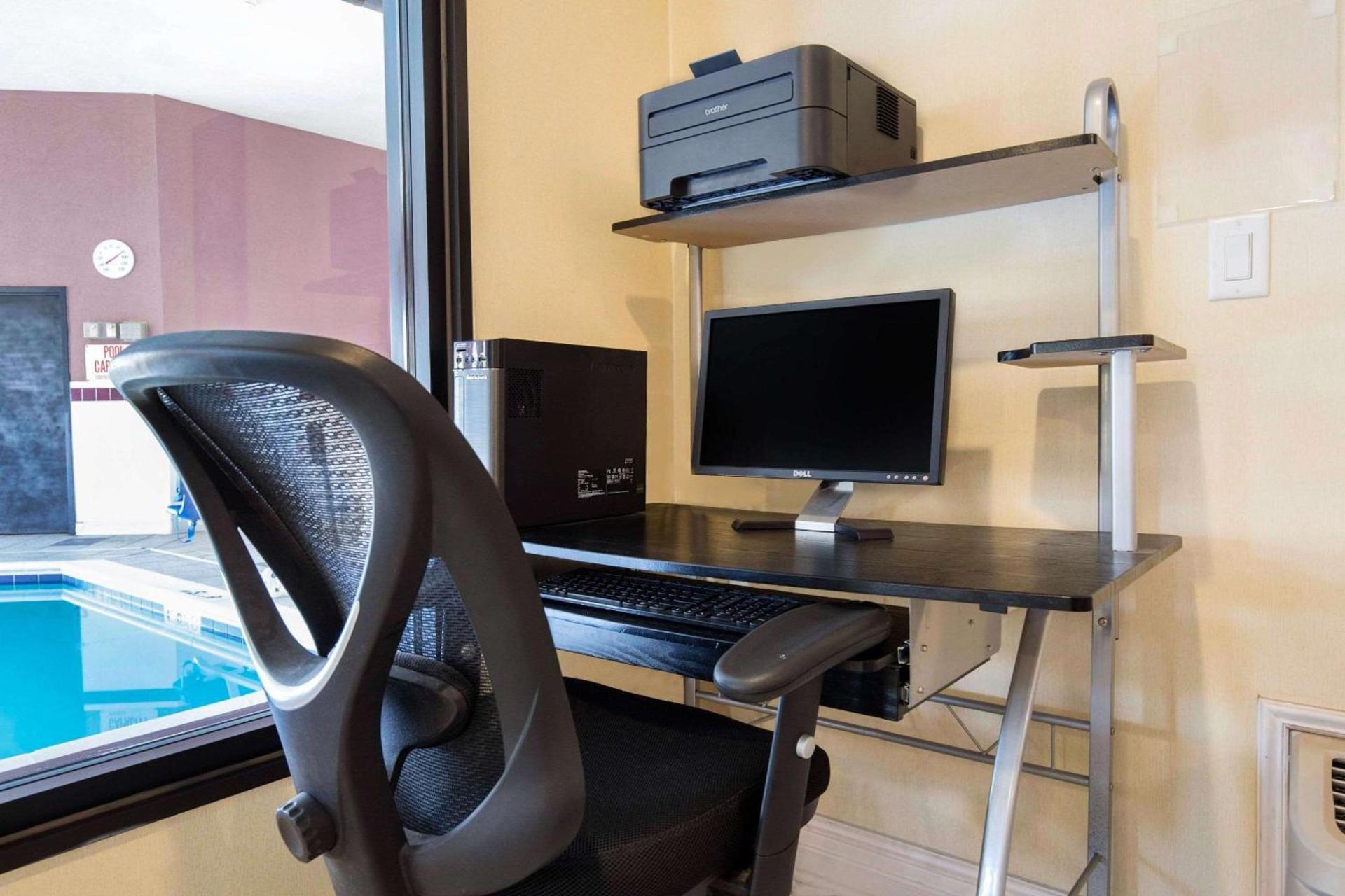 Quality Inn Monee I-57 photo 23