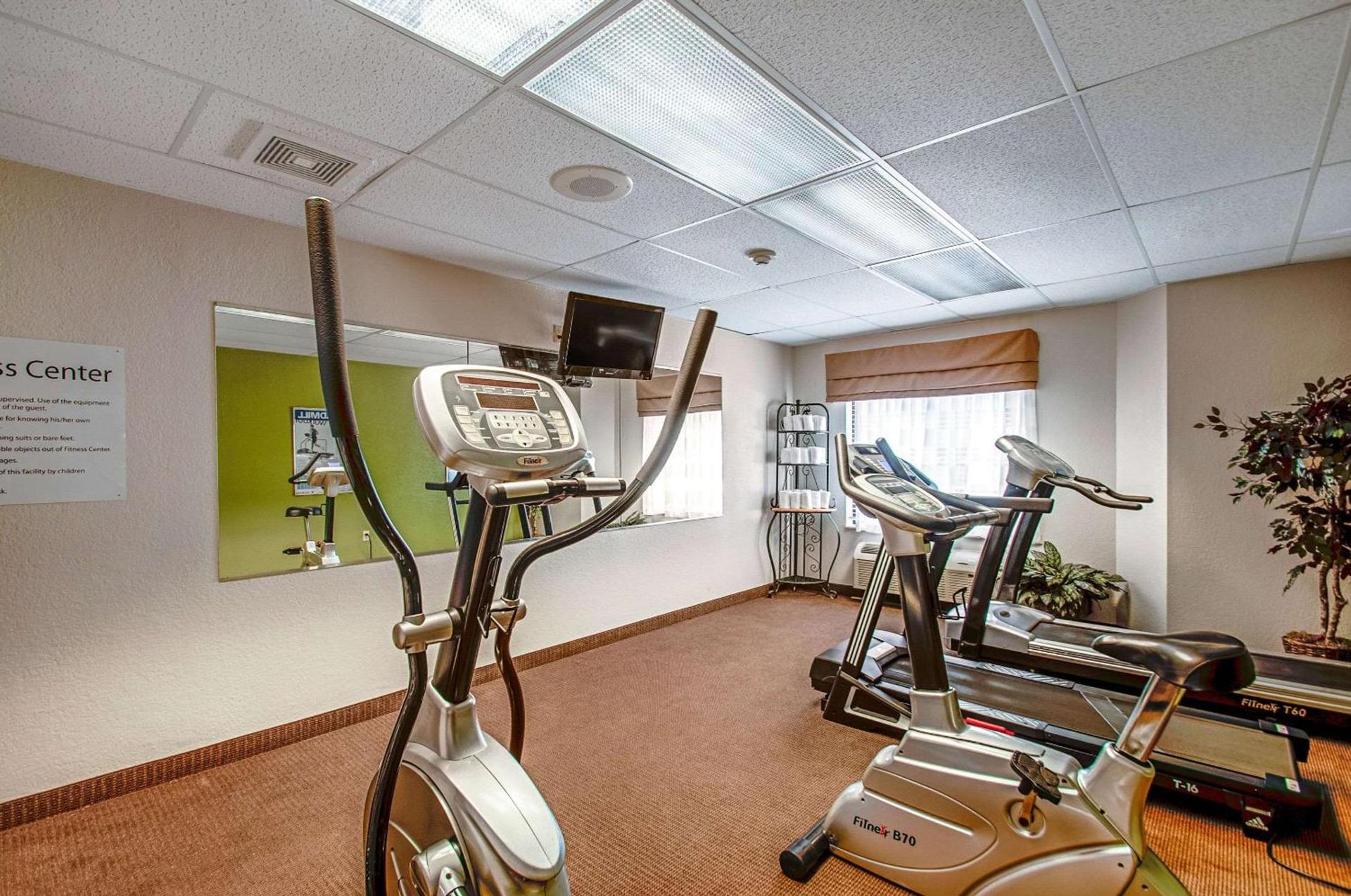 Garner Hotel Frederick Southeast by IHG photo 32