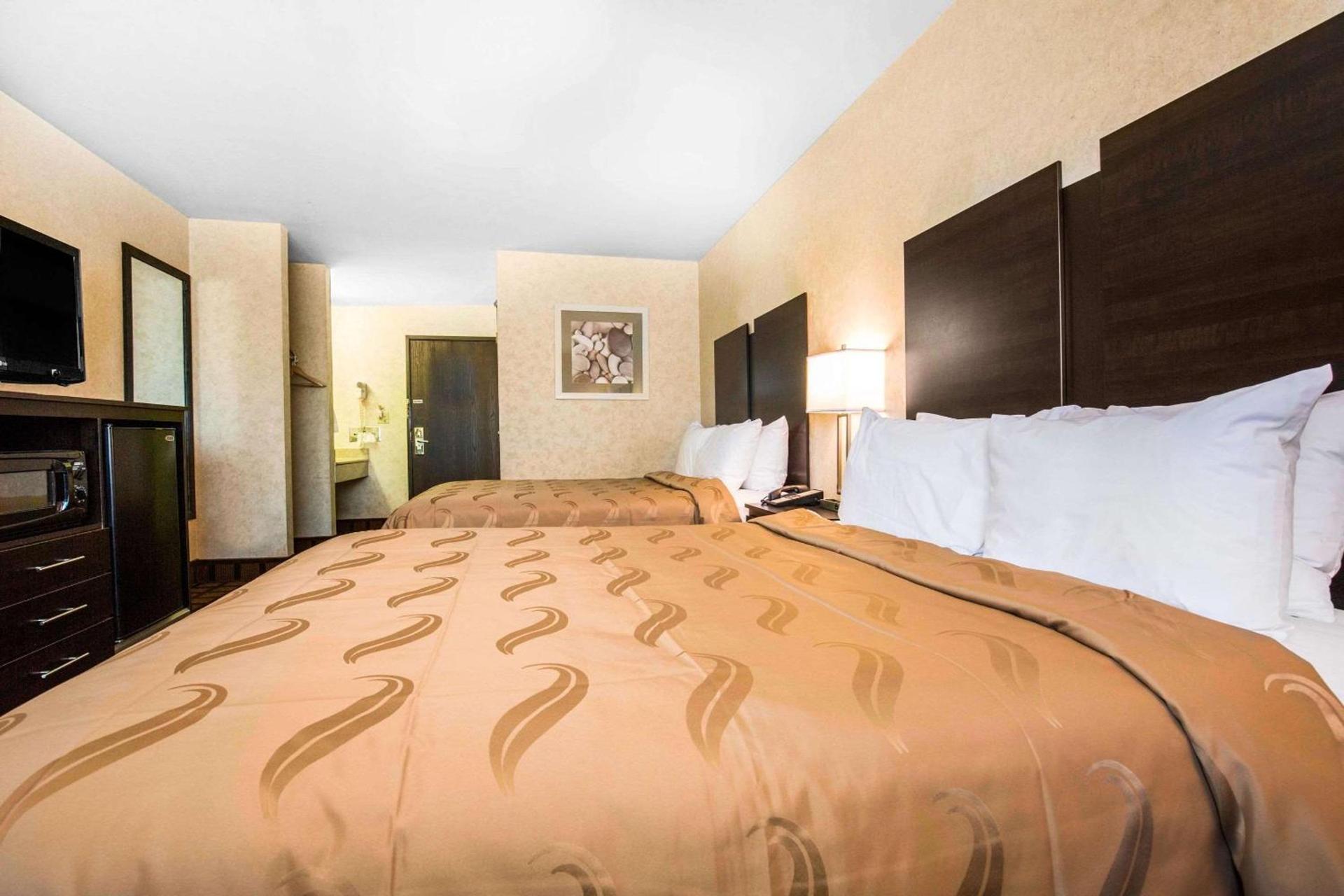Quality Inn Monee I-57 photo 9