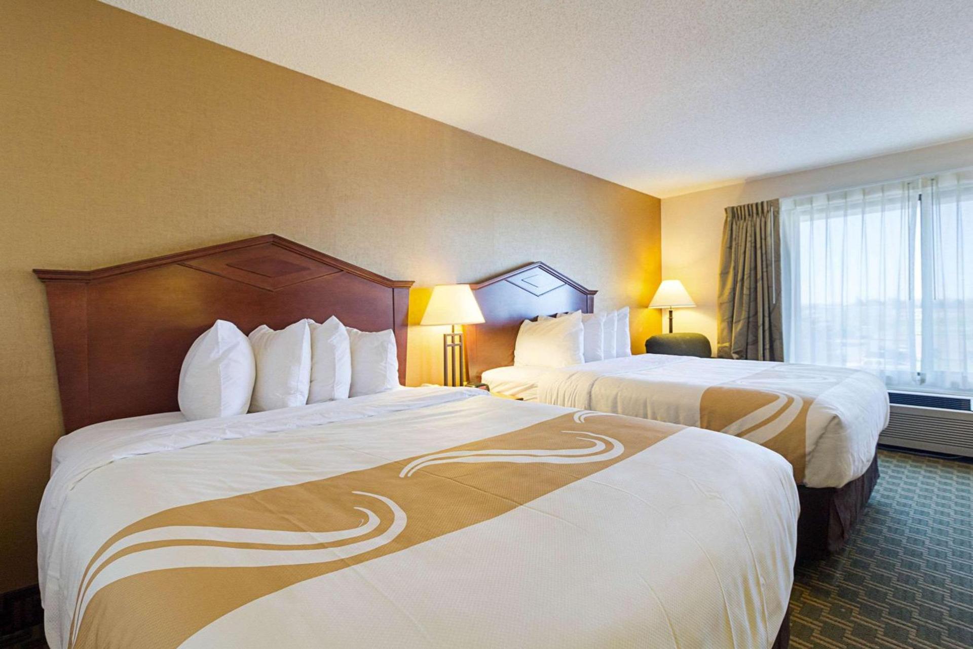 Quality Inn Fairmont photo 10