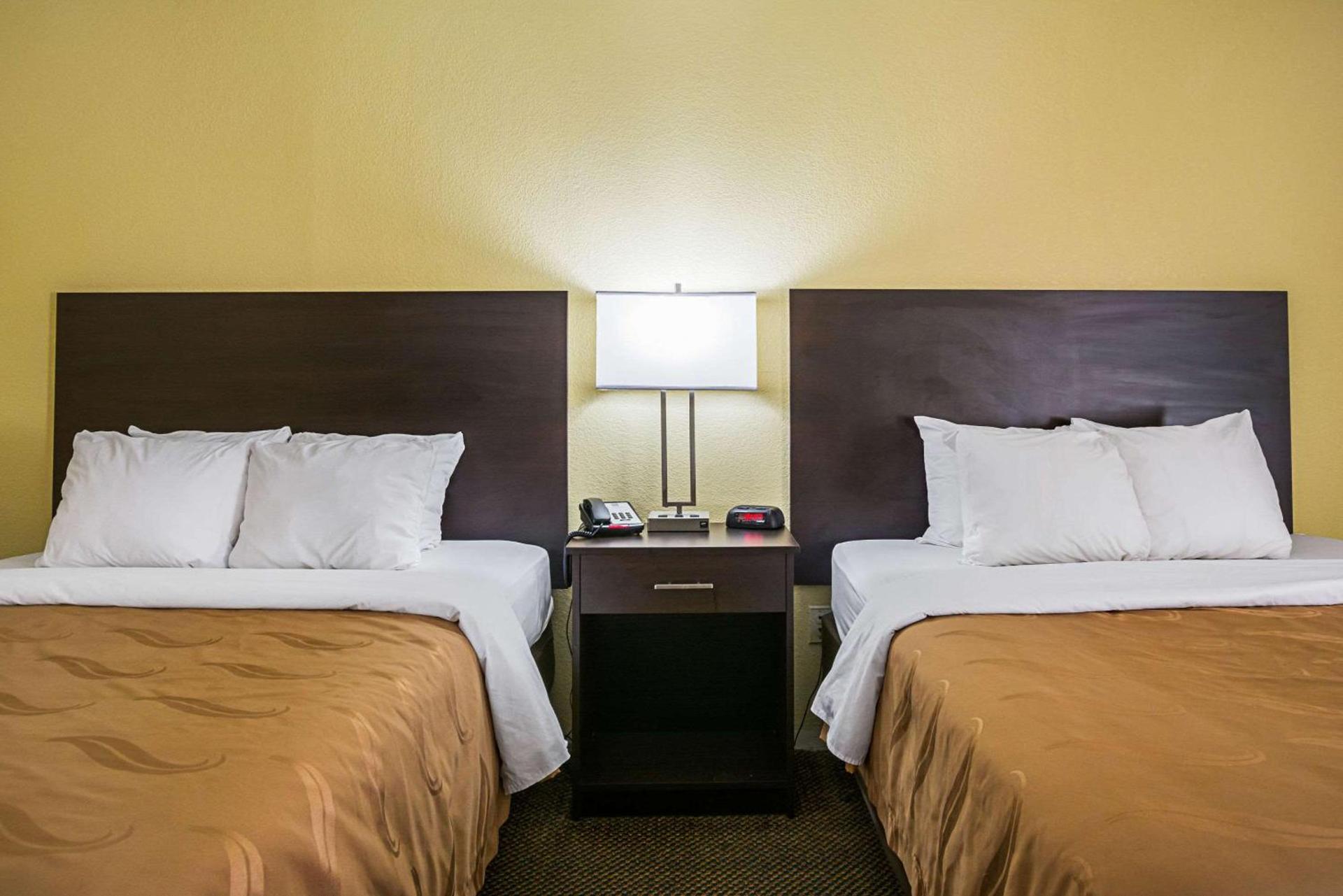 Quality Inn & Suites Greensburg I-74 photo 12
