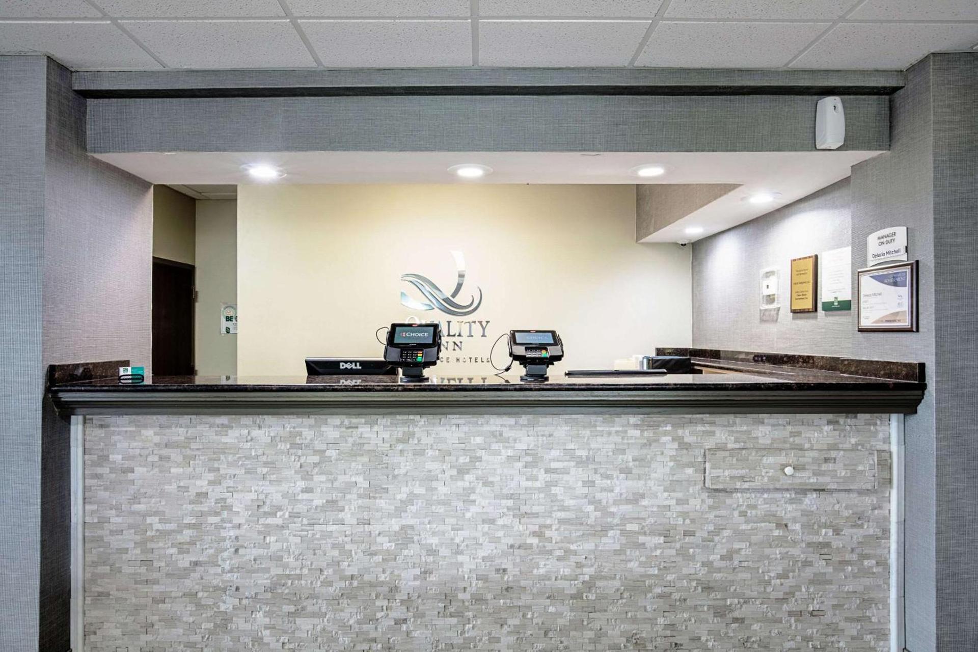 Quality Inn Holly Springs South photo 27