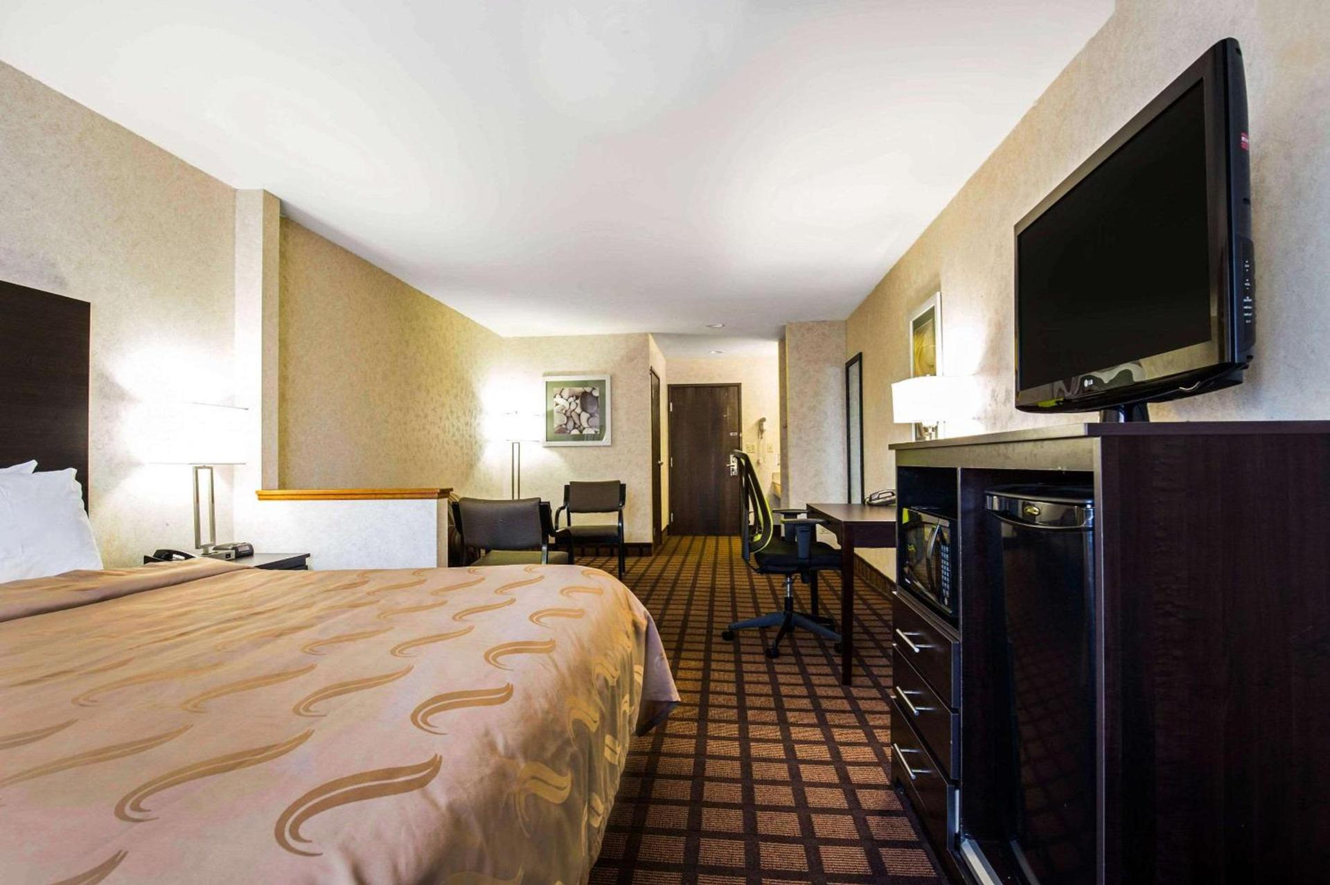 Quality Inn Monee I-57 photo 15