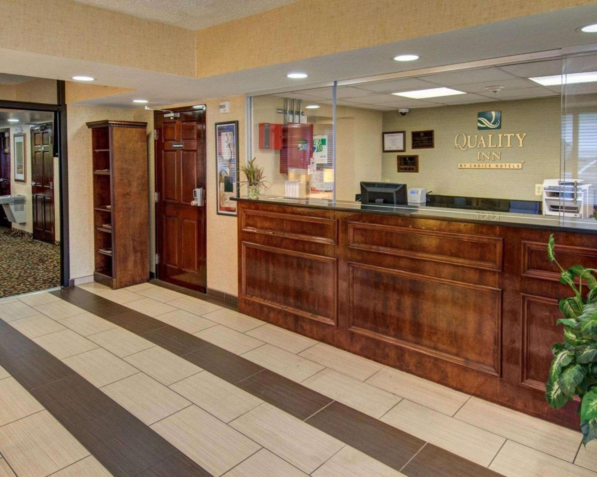 Quality Inn Takoma Park photo 14
