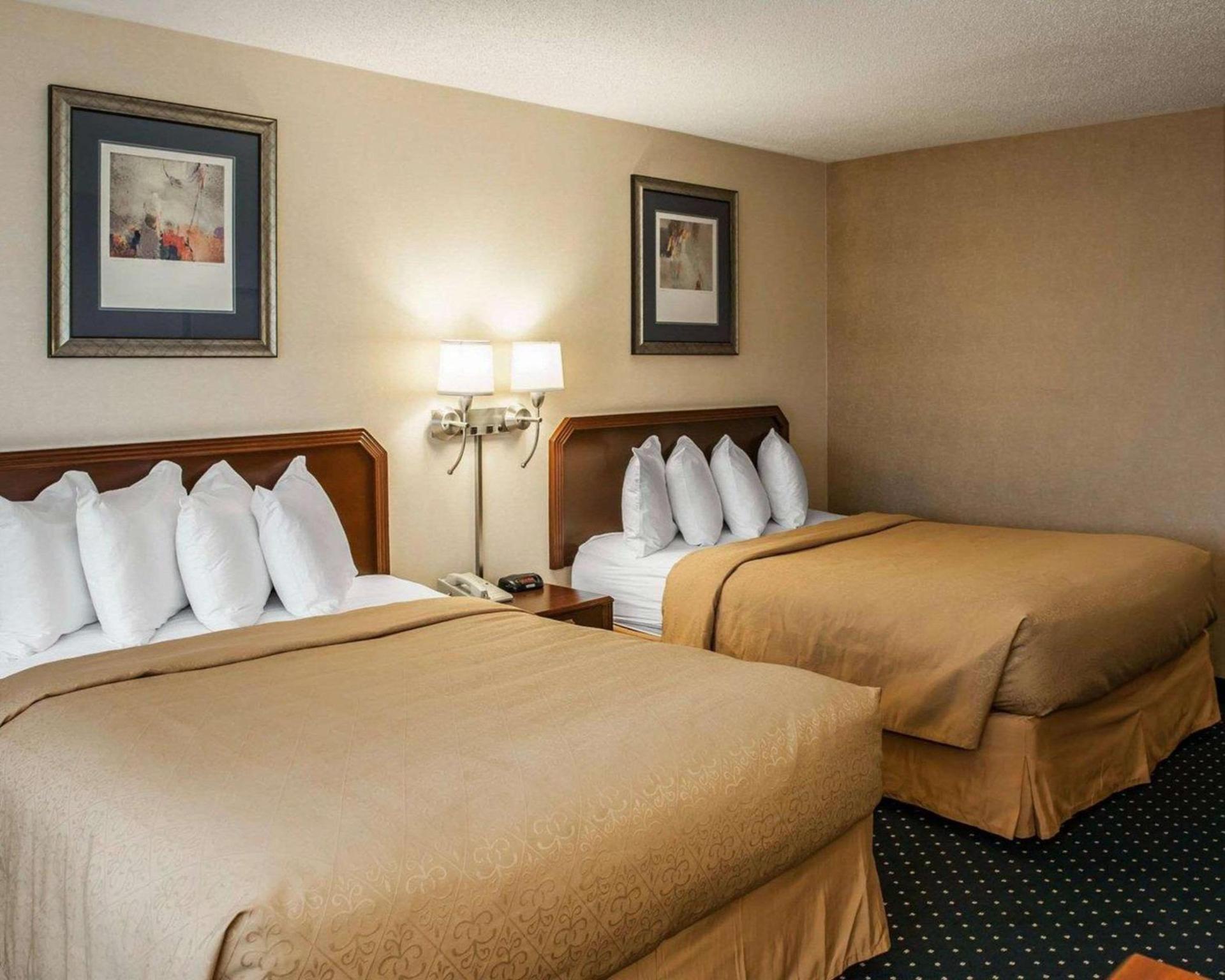 Quality Inn & Suites Goshen photo 13