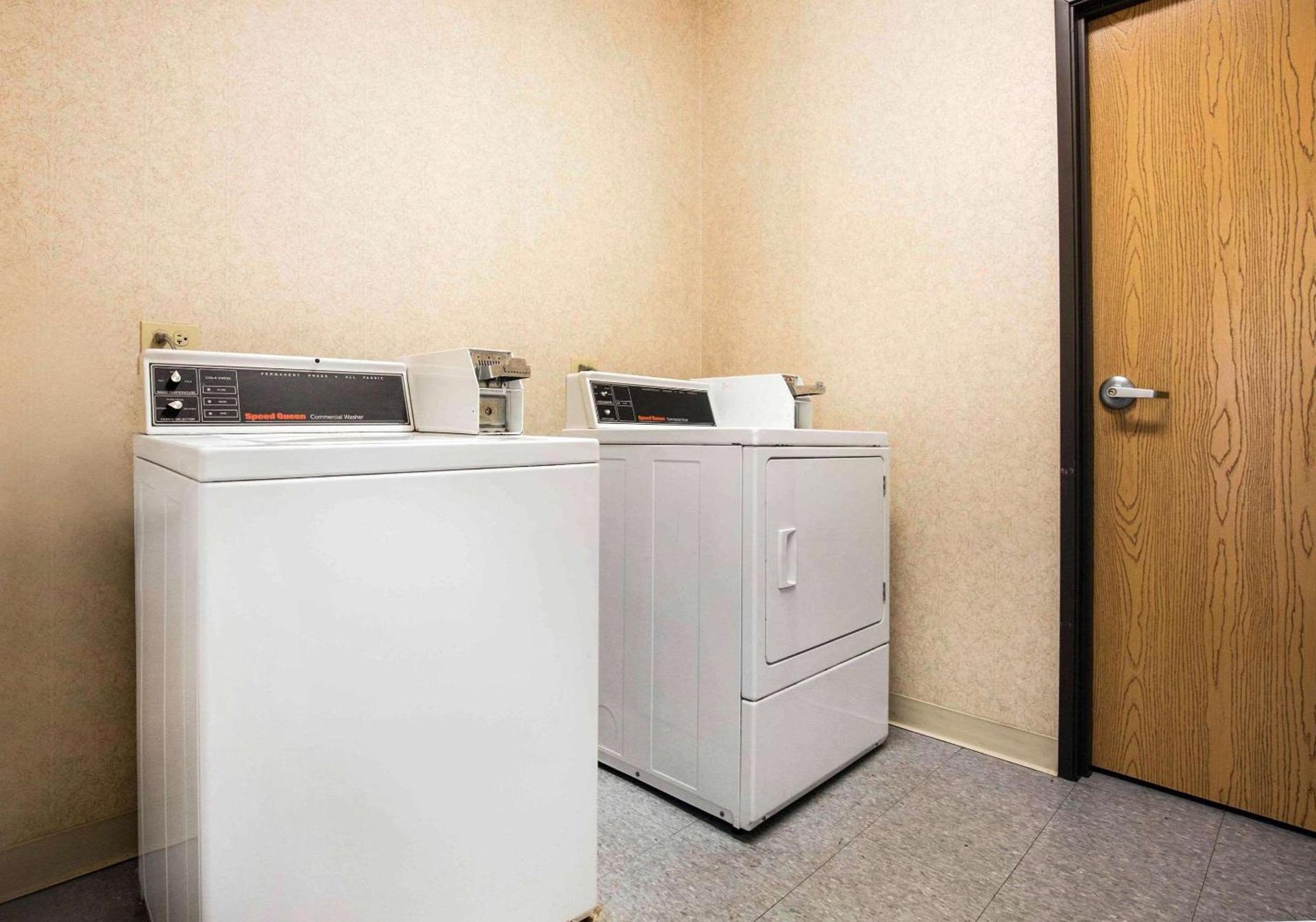 Quality Inn Monee I-57 photo 26