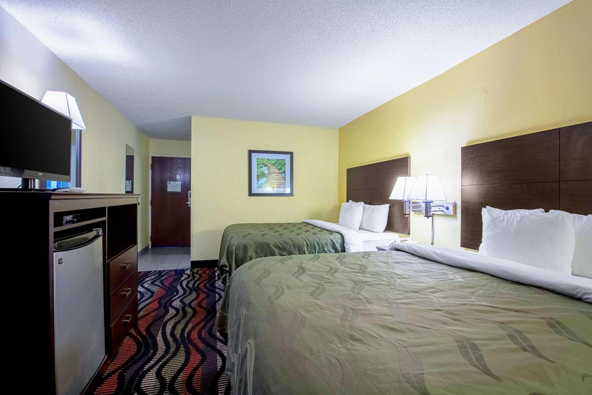 Quality Inn Holly Springs South photo 23