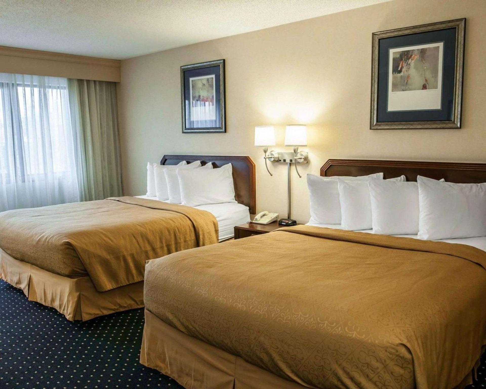 Quality Inn & Suites Goshen photo 14