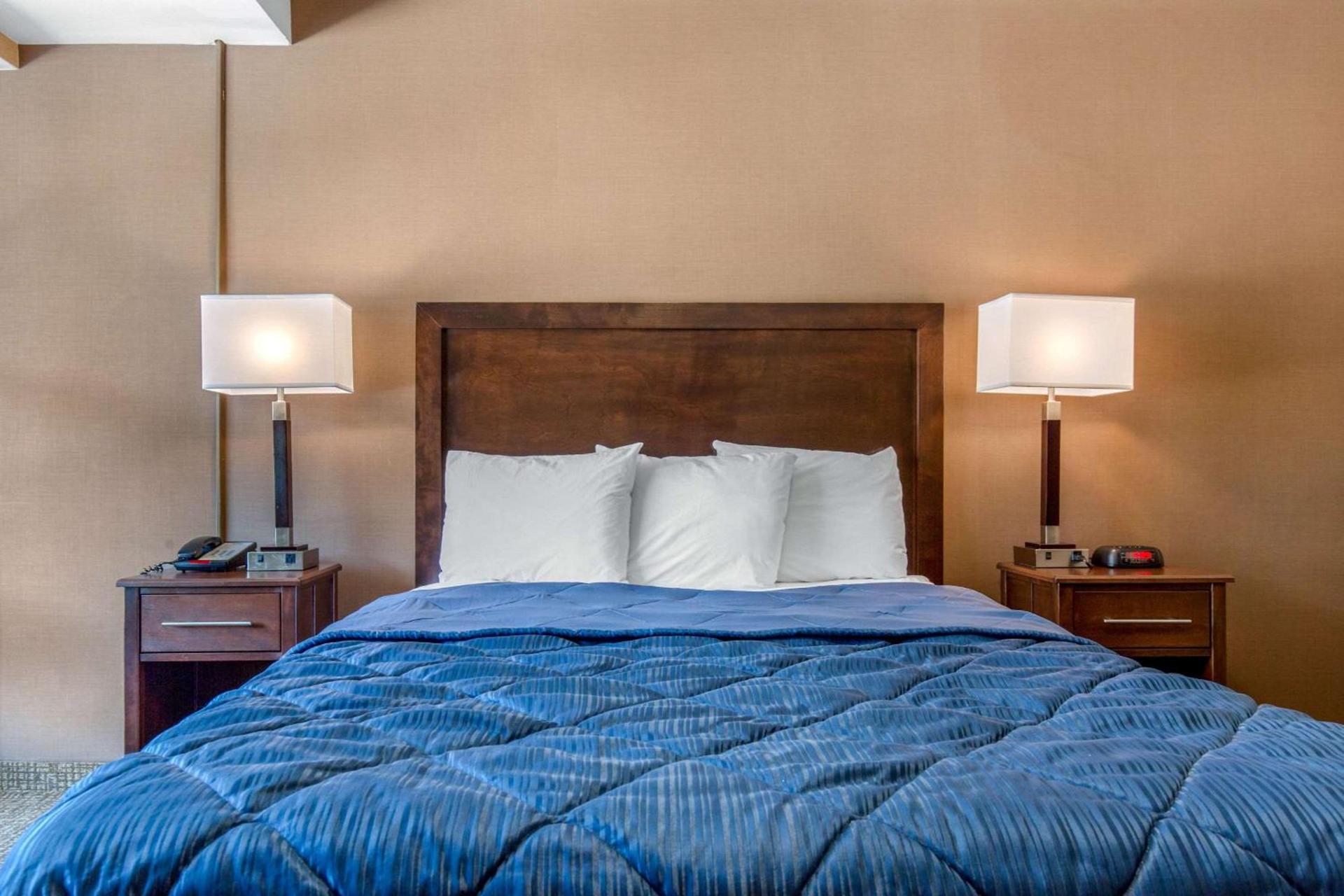 Rodeway Inn Chicago North Shore - Lincolnwood photo 22