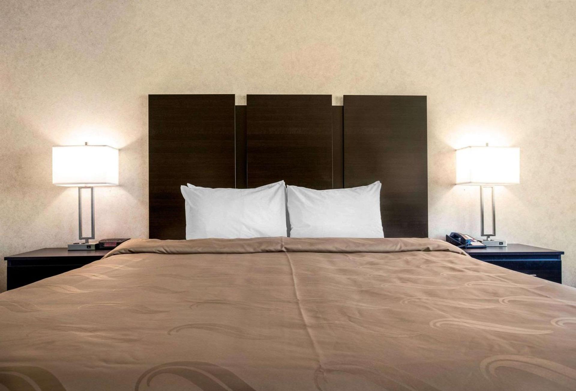 Quality Inn Monee I-57 photo 7