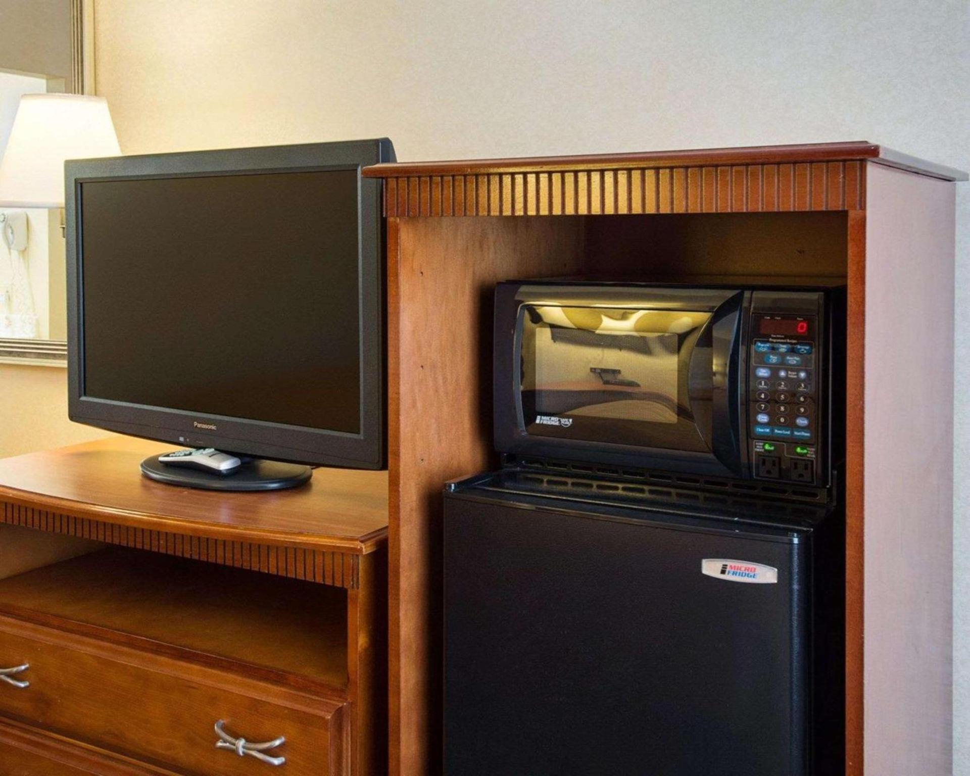 Quality Inn Takoma Park photo 13
