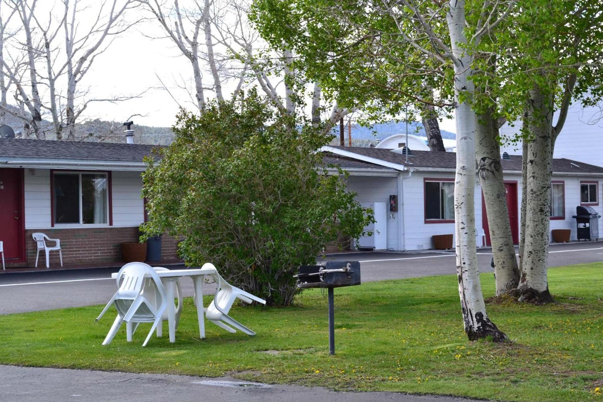 Silver Maple Inn photo 24