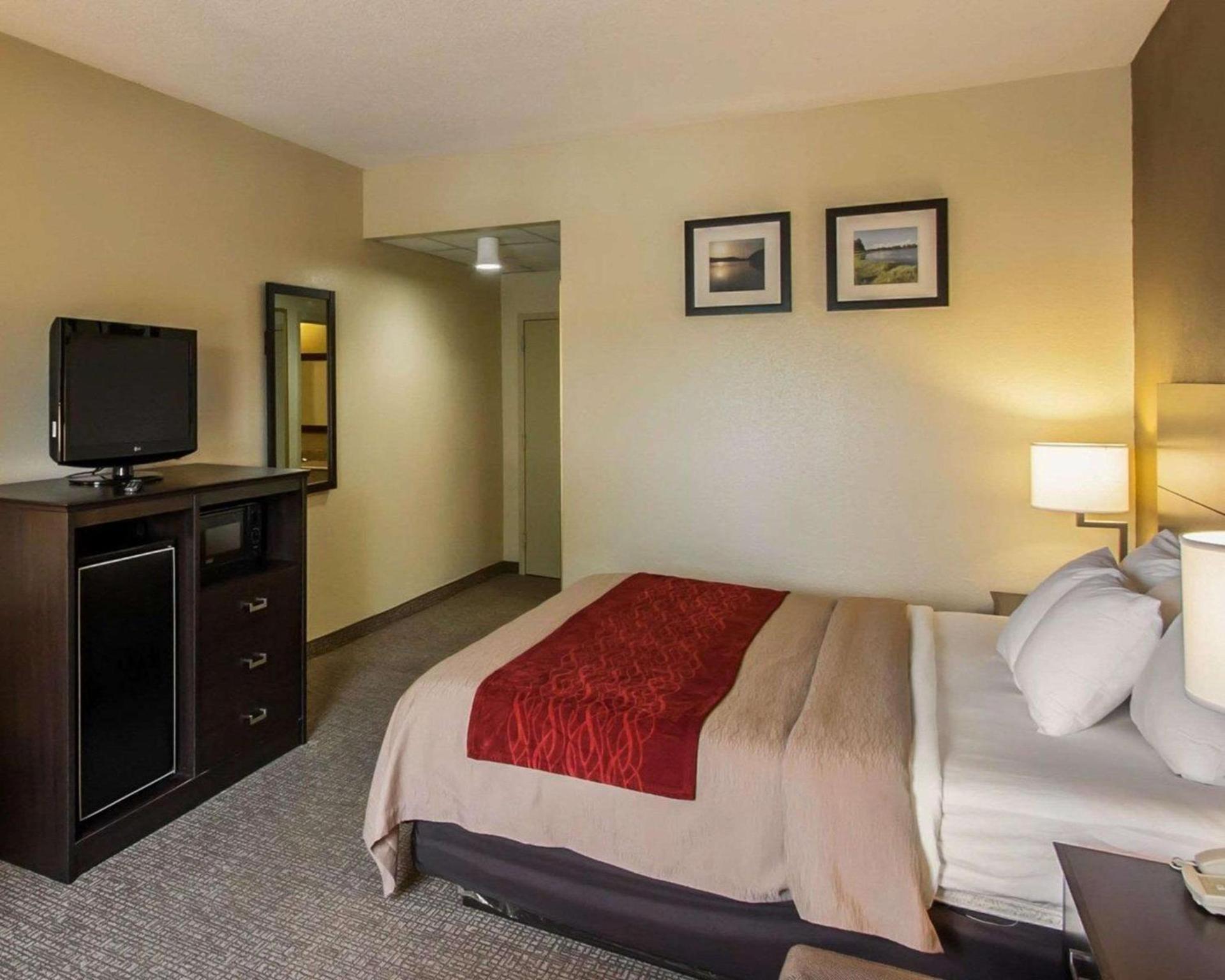 Quality Inn Hayti North photo 11