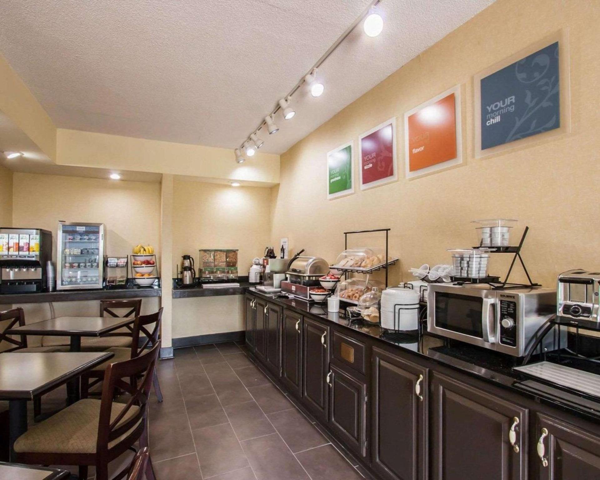 Quality Inn Hayti North photo 18