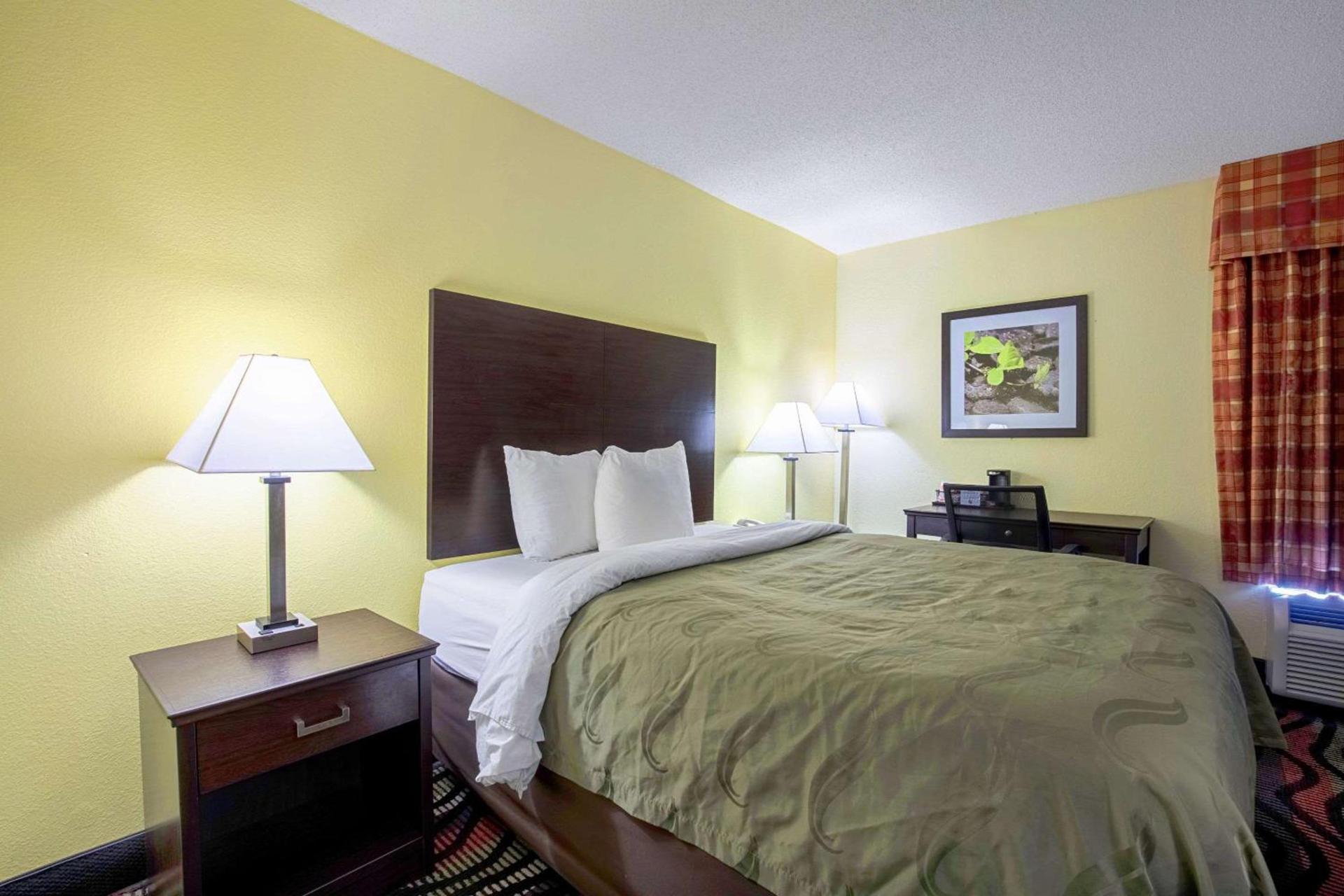 Quality Inn Holly Springs South photo 3