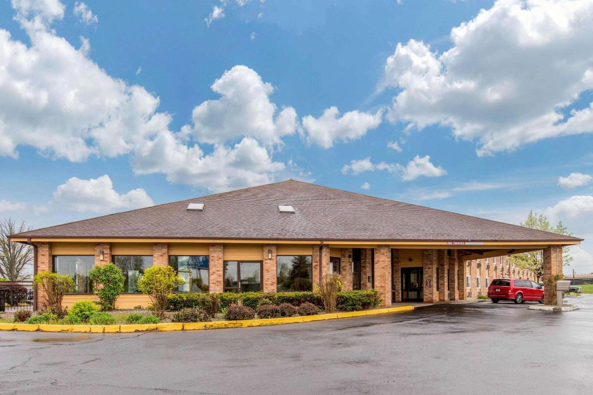 Rodeway Inn Coopersville photo 40