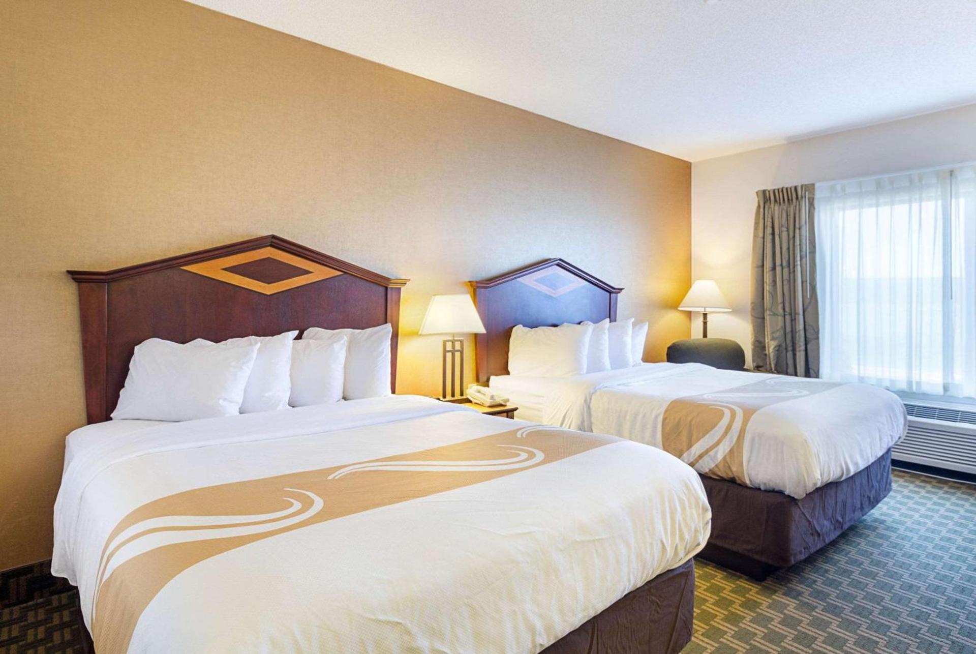 Quality Inn Fairmont photo 20