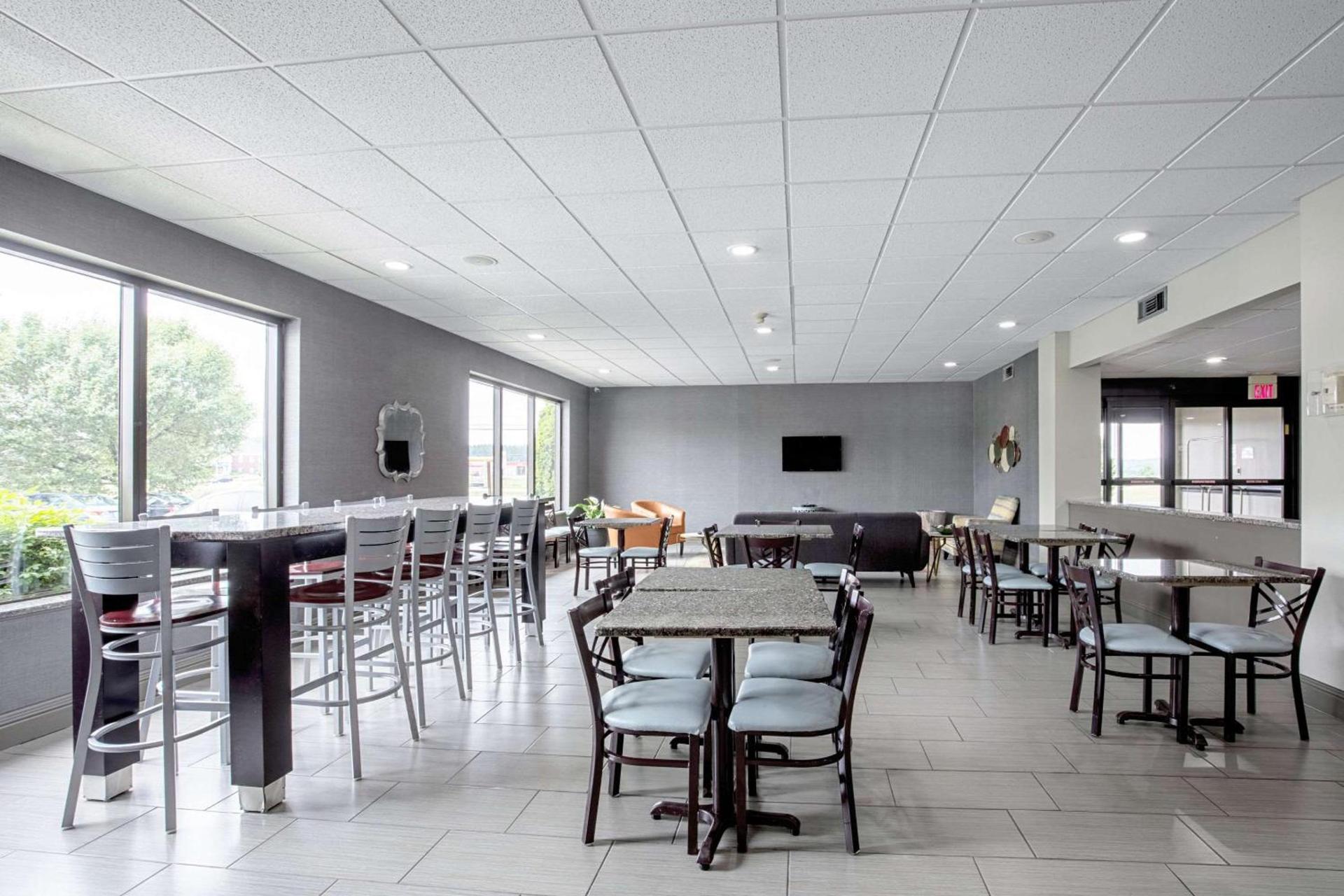 Quality Inn Holly Springs South photo 9