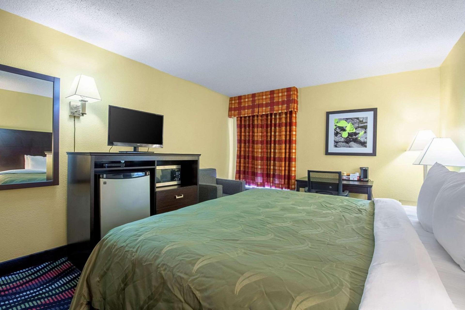 Quality Inn Holly Springs South photo 2