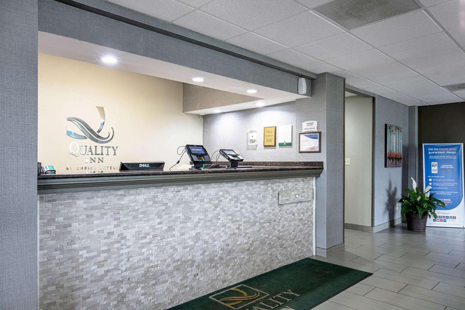 Quality Inn Holly Springs South photo 7