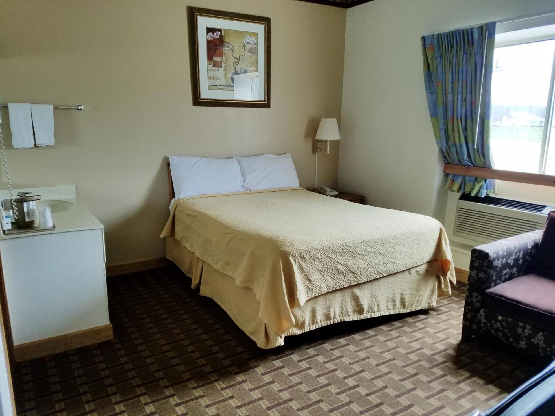 Inn of the Pines photo 23