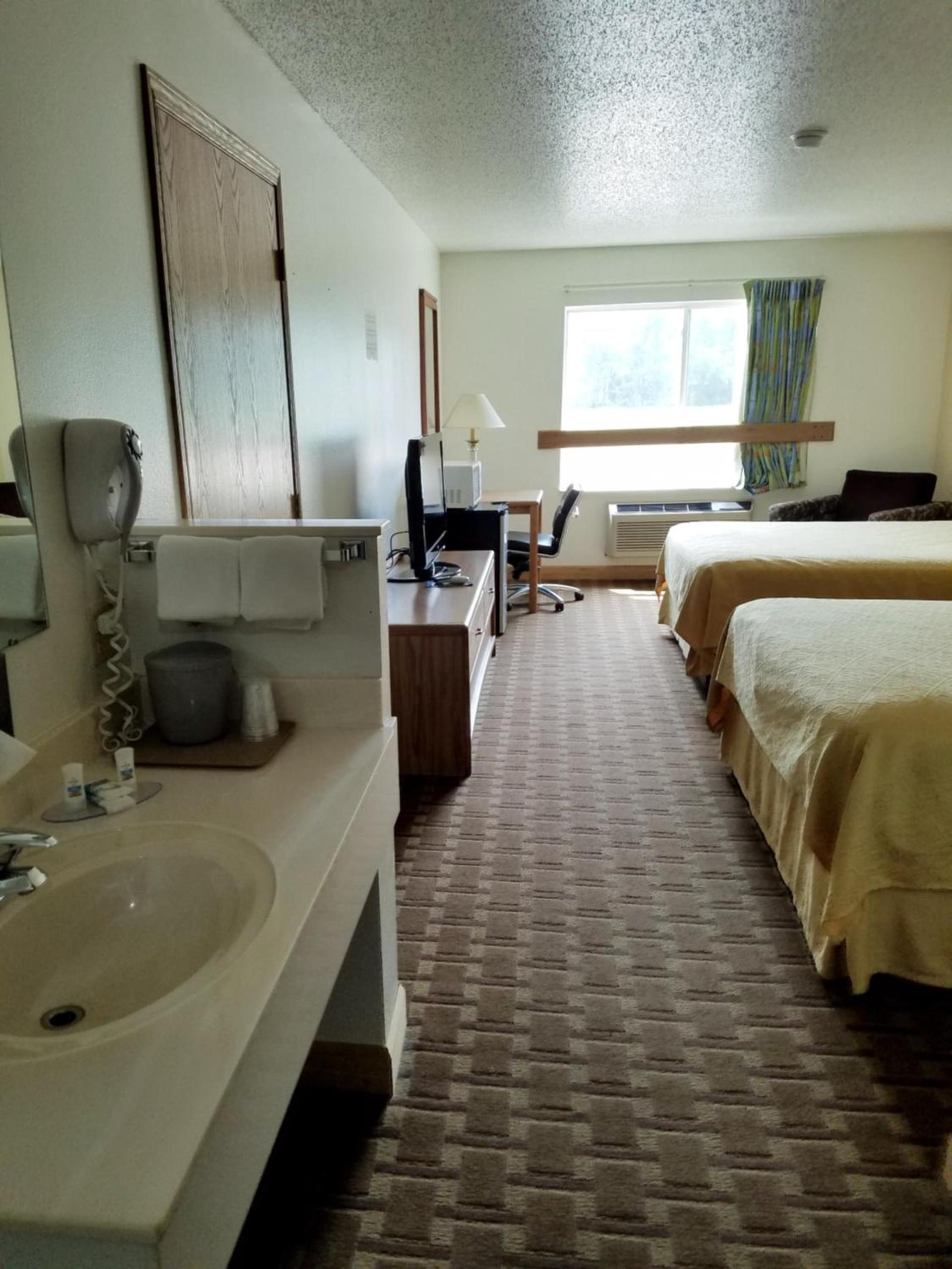 Inn of the Pines photo 9