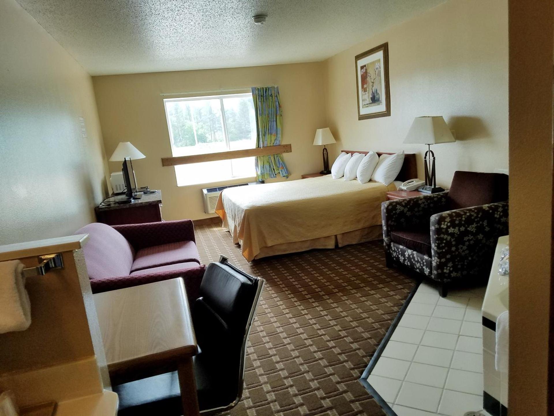 Inn of the Pines photo 21