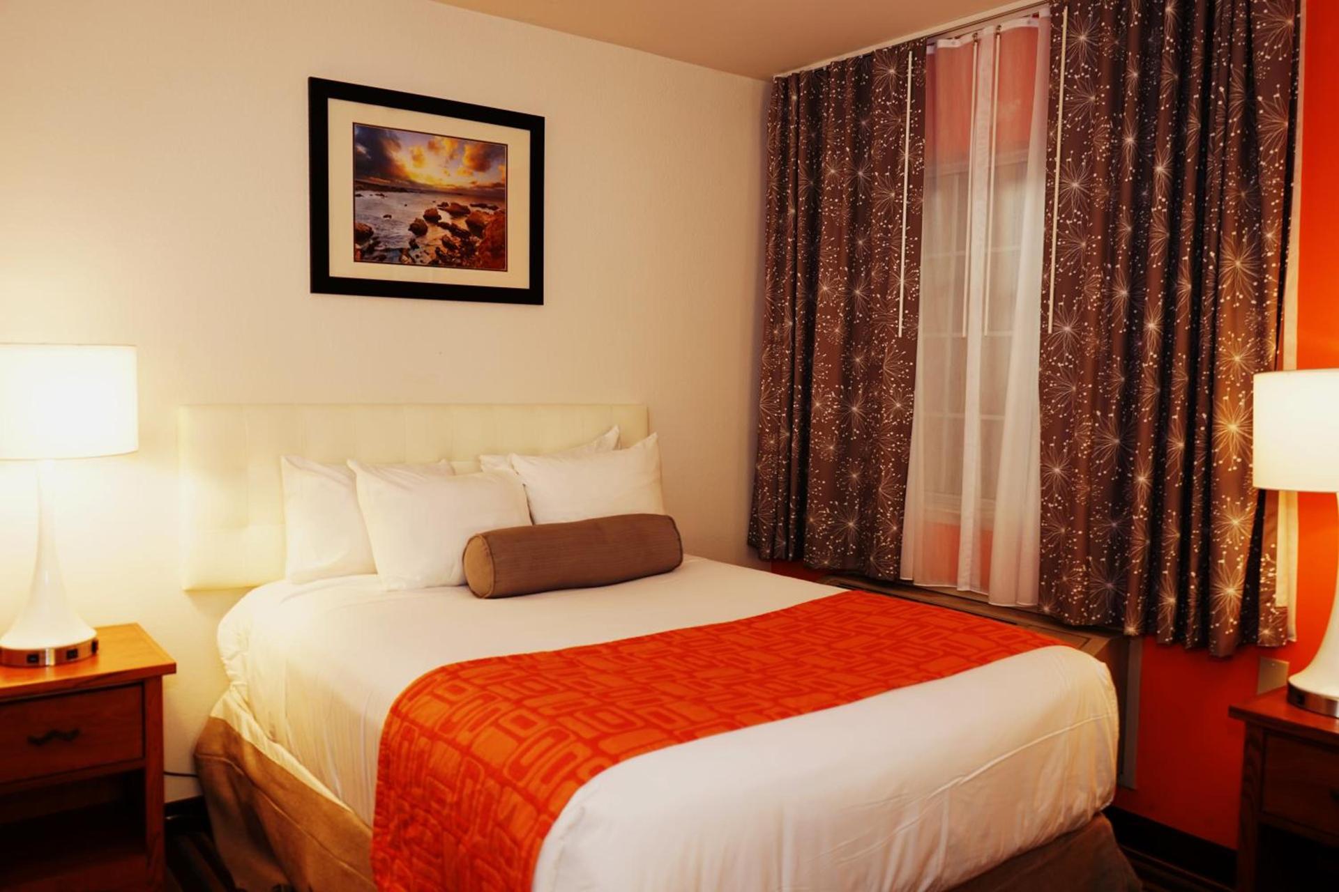 Howard Johnson by Wyndham Salinas photo 58