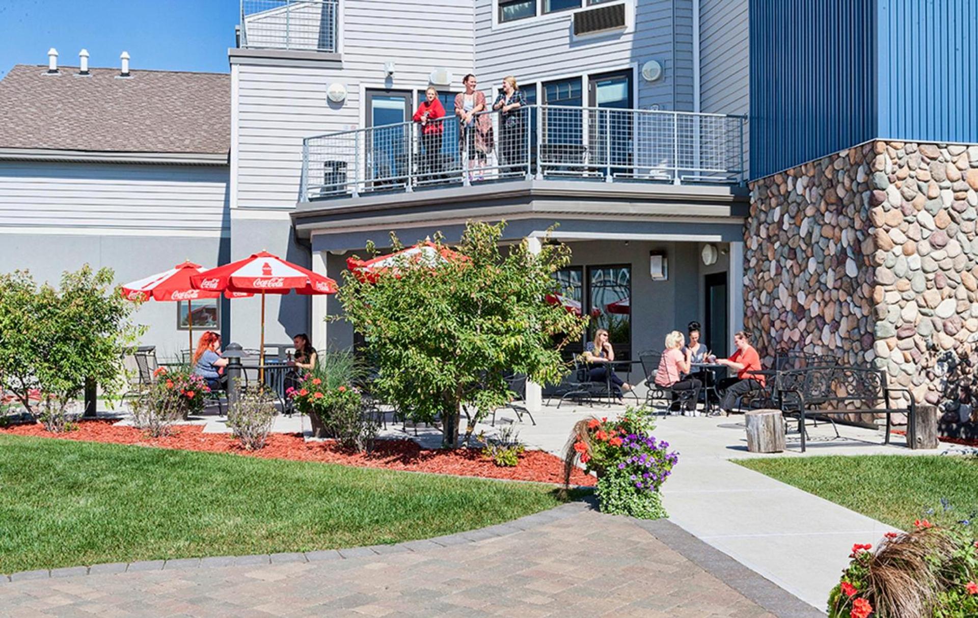 Park Point Marina Inn photo 5