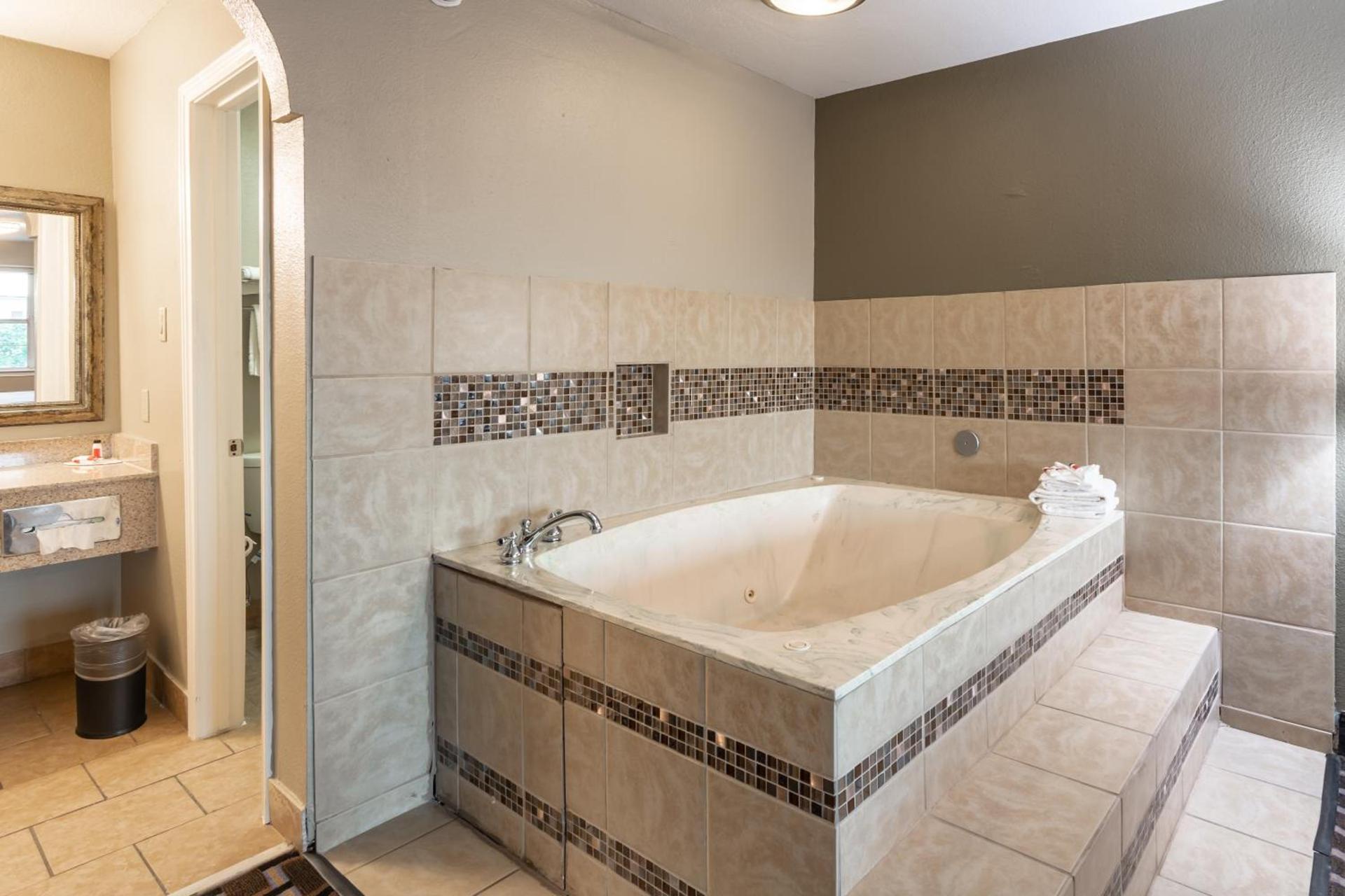 Super 8 Dallas East Near Fair Park Downtown photo 14