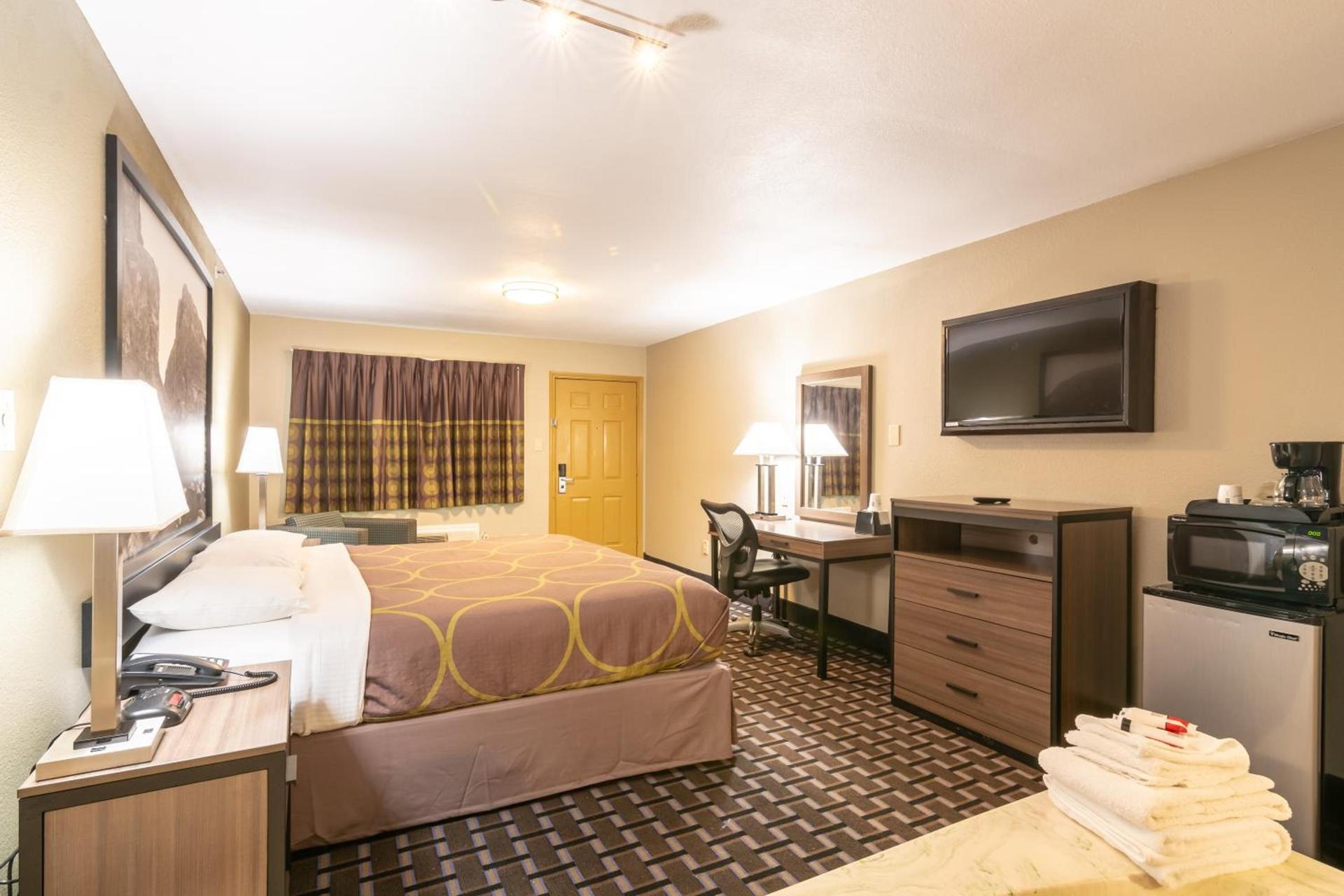 Super 8 Dallas East Near Fair Park Downtown photo 17