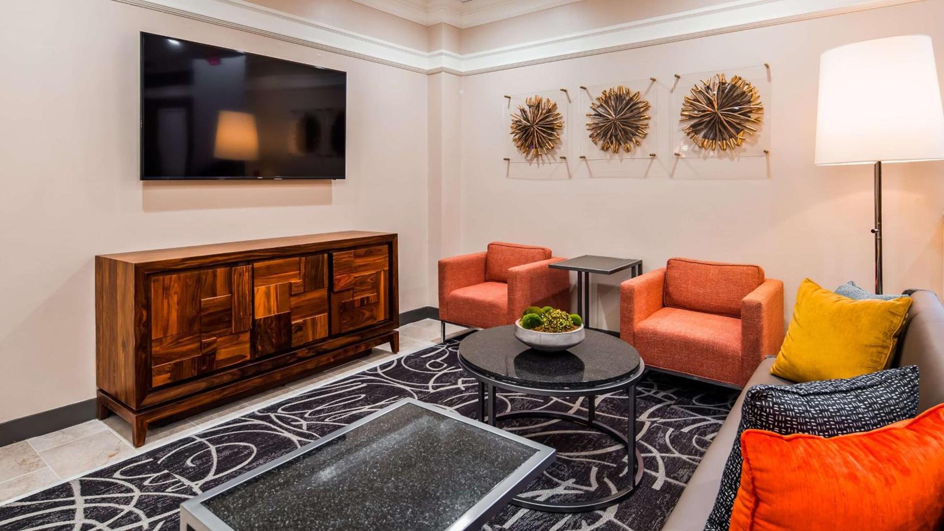 Best Western Plus Waltham Boston photo 4