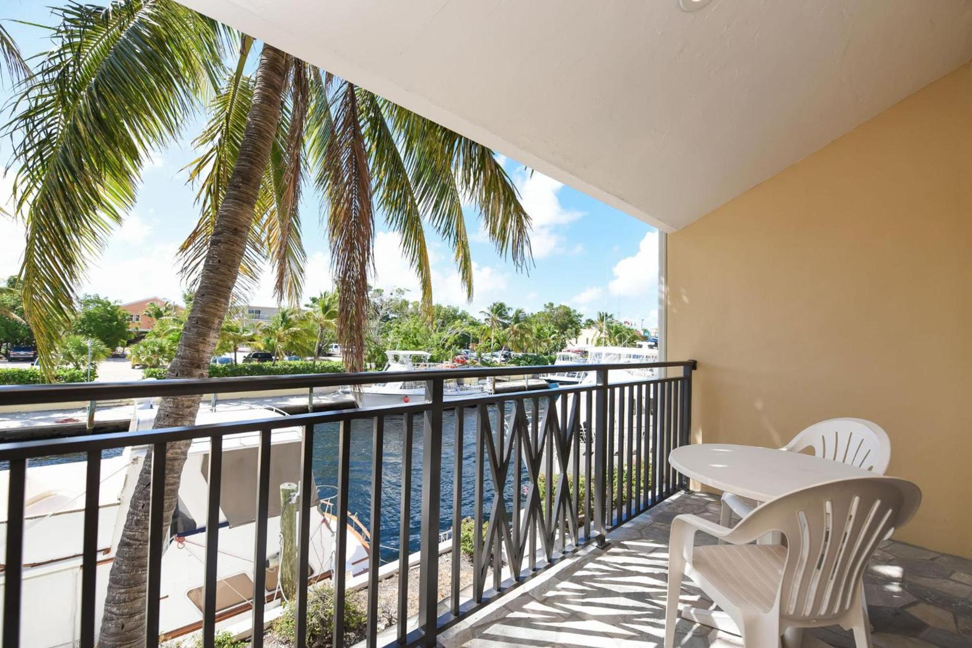 Waterside Suites and Marina photo 33
