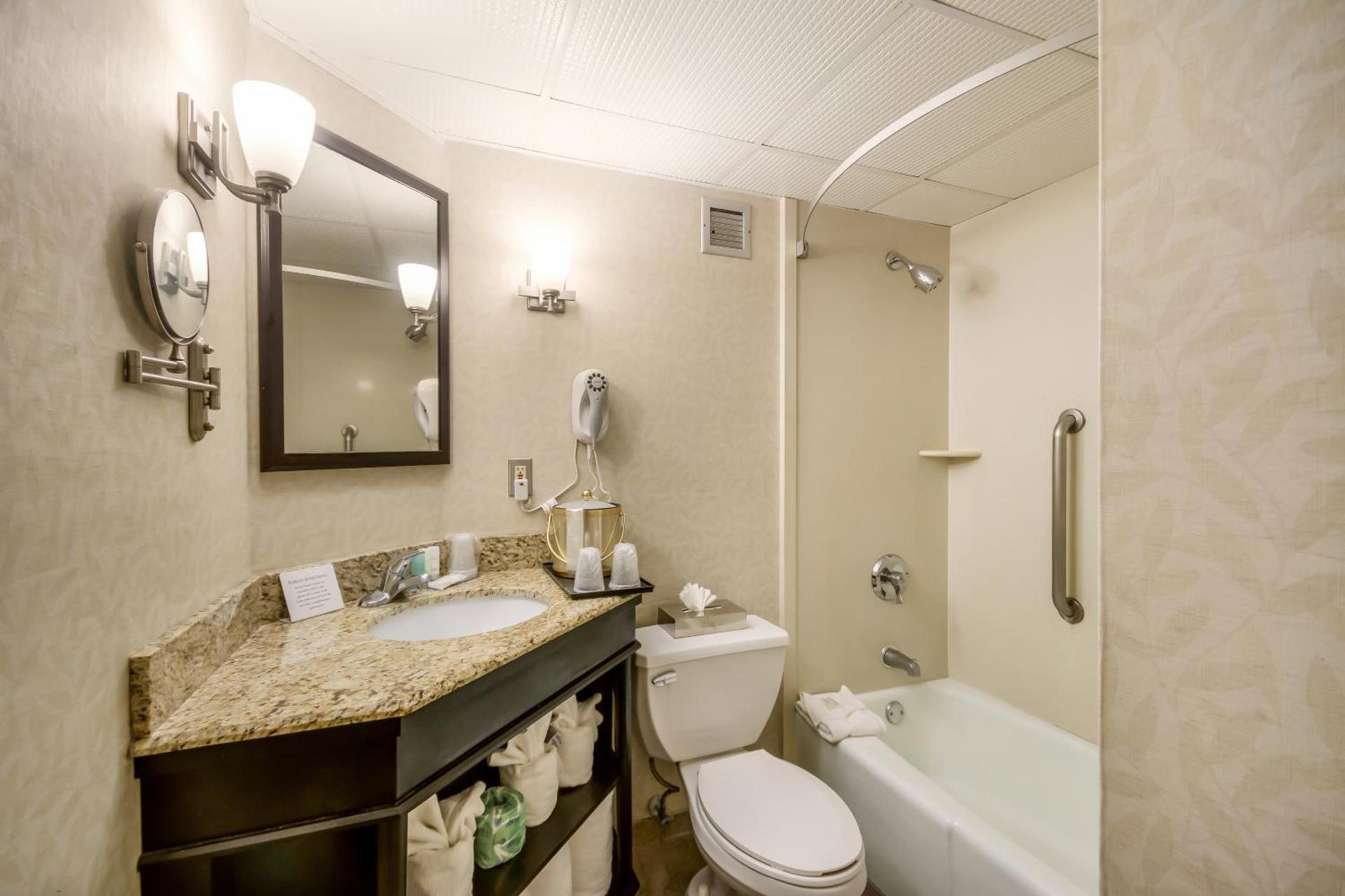 Chester Hotel and Conference Center photo 15