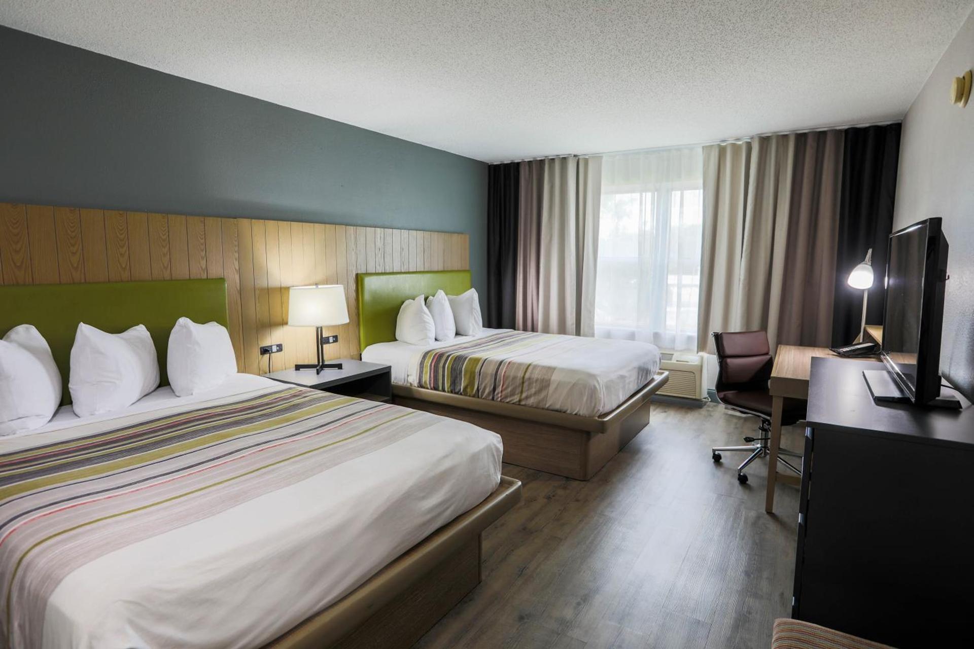 Country Inn & Suites by Radisson, Myrtle Beach, SC photo 6