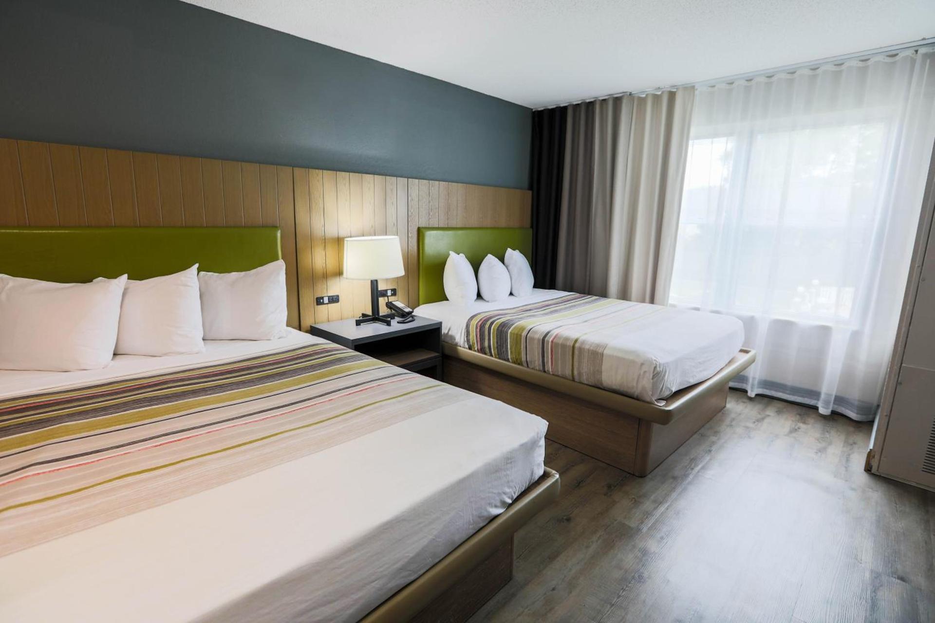 Country Inn & Suites by Radisson, Myrtle Beach, SC photo 17