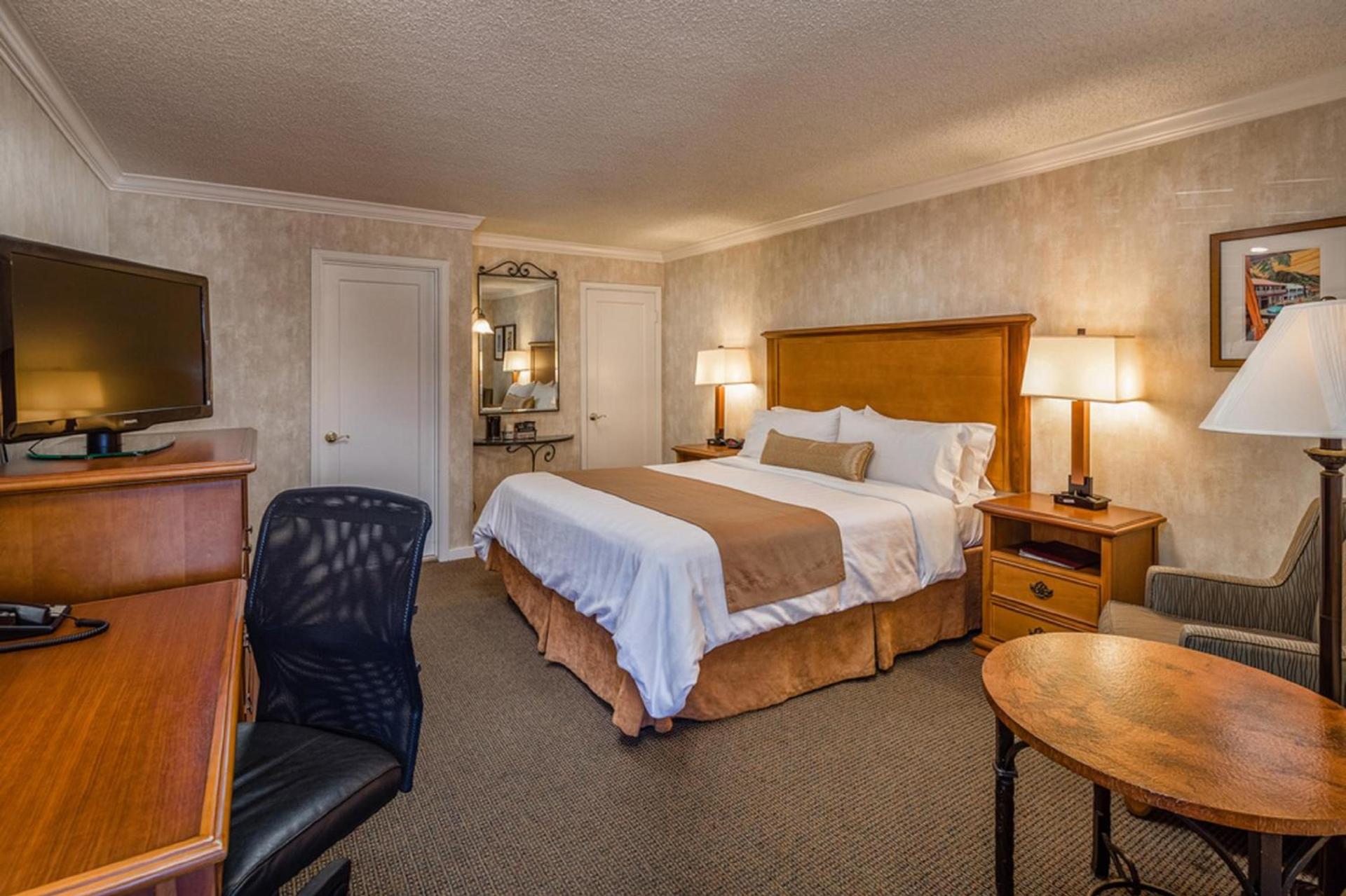SFO El Rancho Inn SureStay Collection by Best Western photo 14