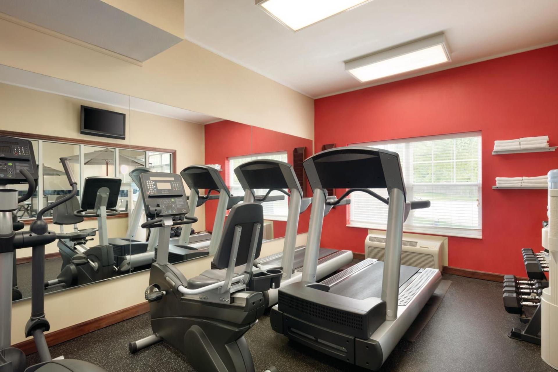 Country Inn & Suites by Radisson, Des Moines West, IA photo 23