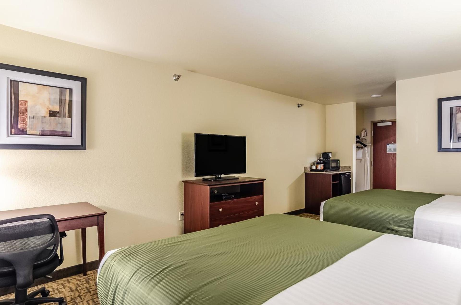 Cobblestone Hotel & Suites - Gering/Scottsbluff photo 26