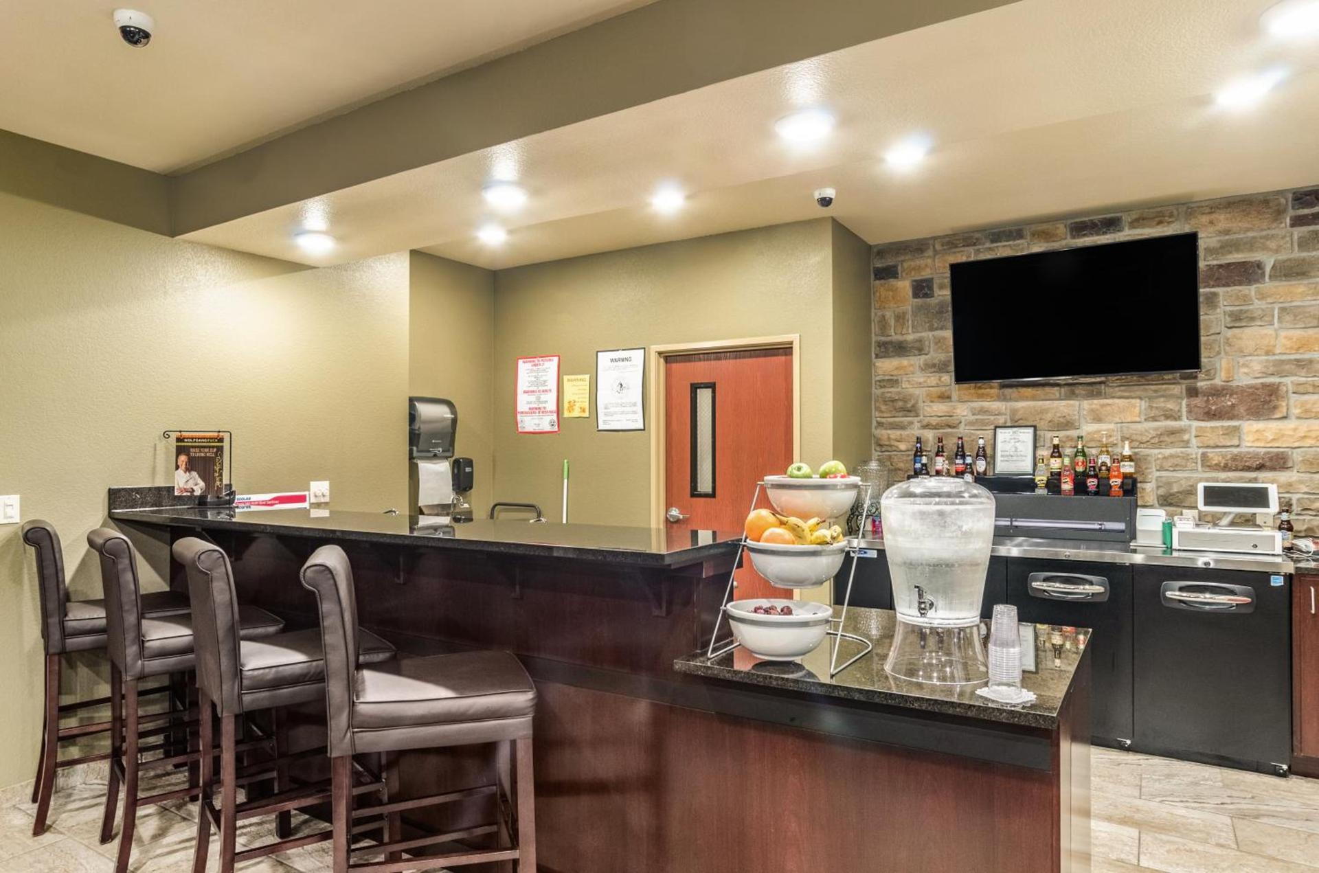 Cobblestone Hotel & Suites - Gering/Scottsbluff photo 10